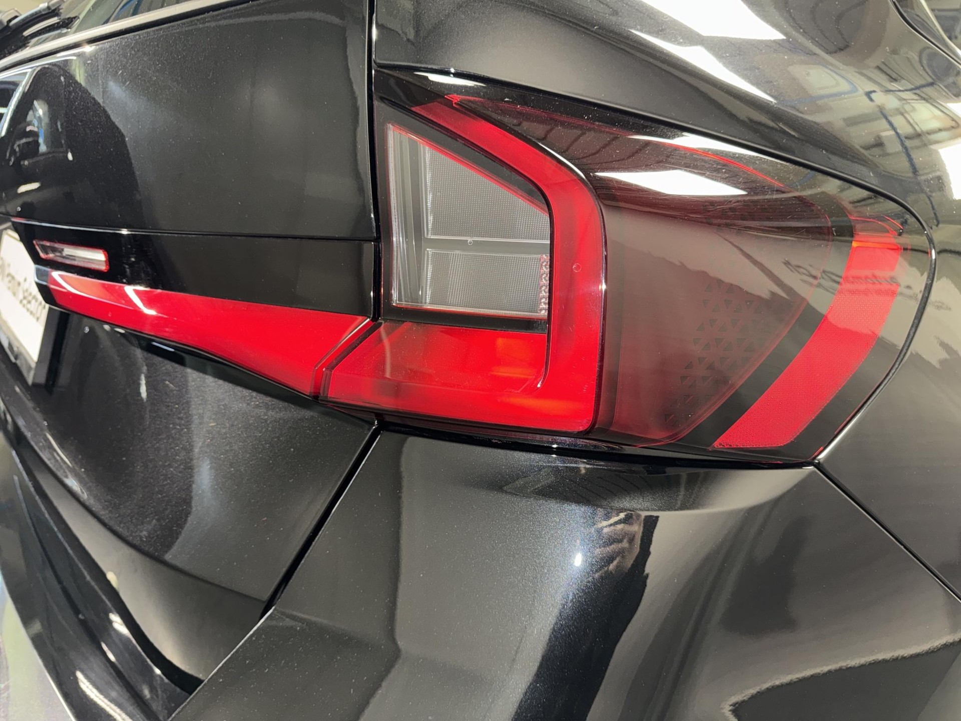 BMW X1 23d xDrive M Sport-image-5