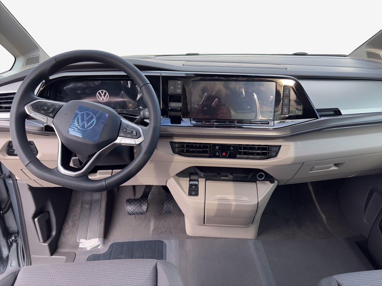 VW Multivan 2.0 TDI Liberty DSG Lang-image-8