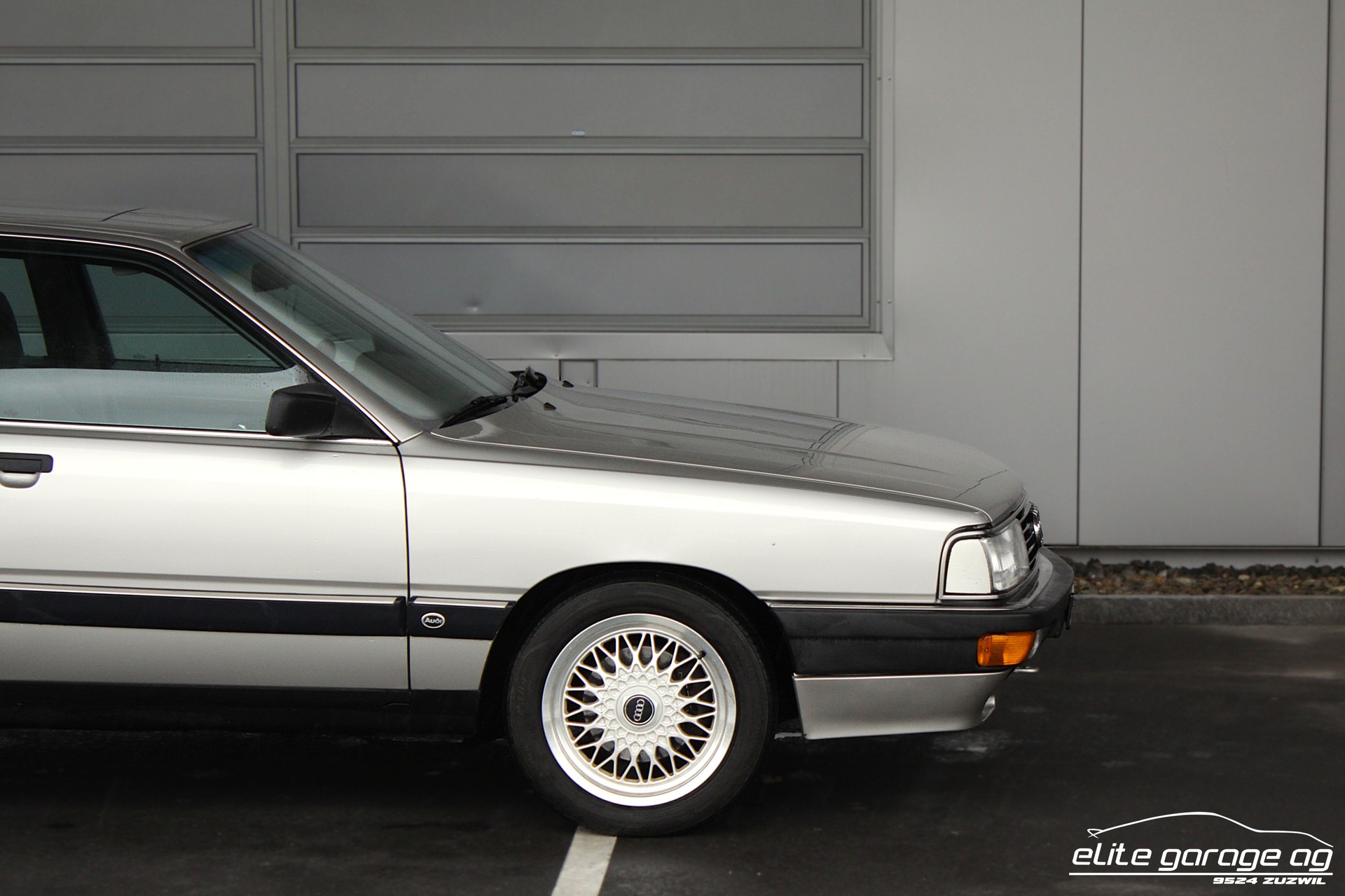AUDI 200 Turbo-image-9