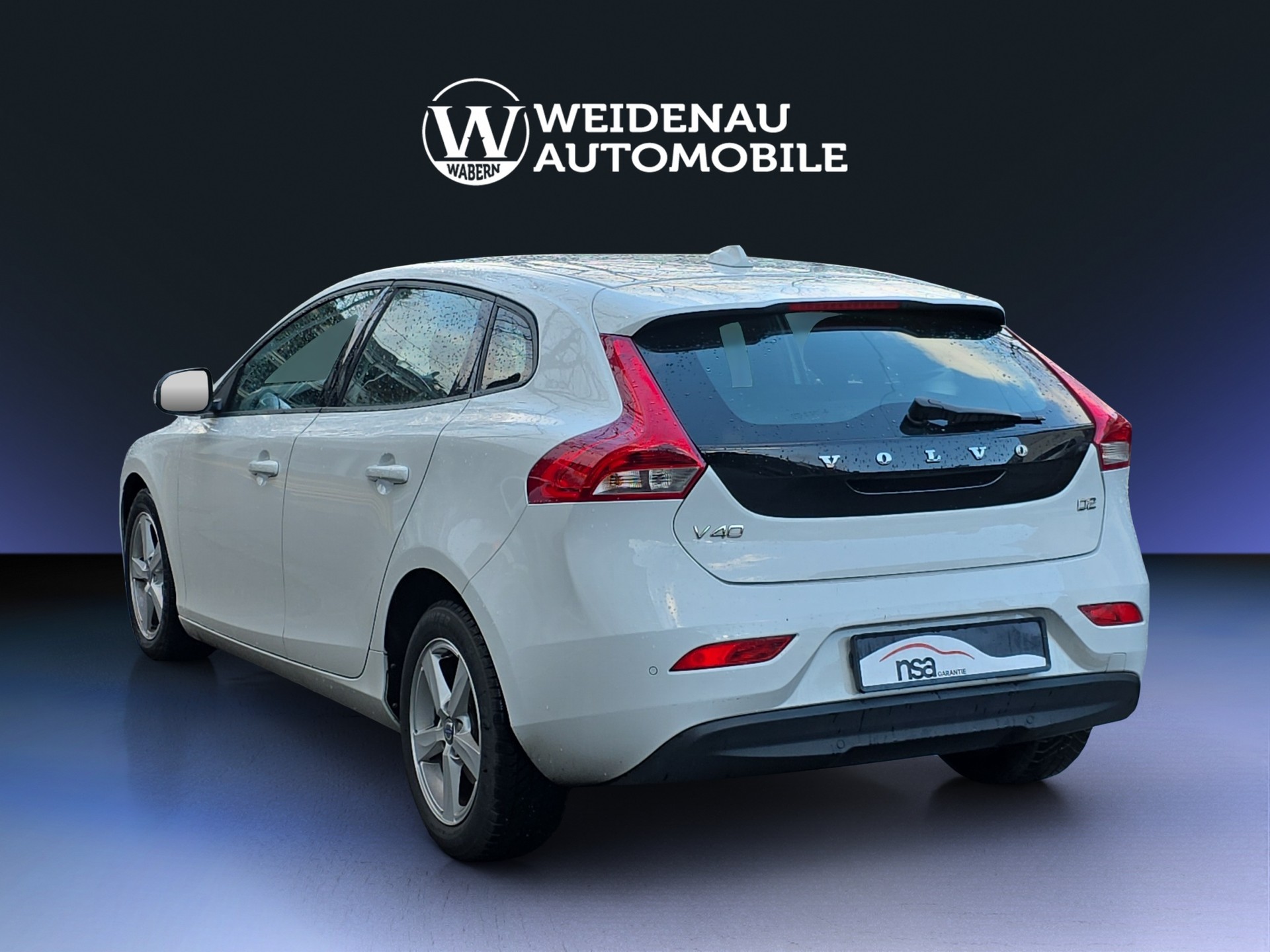 VOLVO V40 D2 Momentum-showroom-element-3