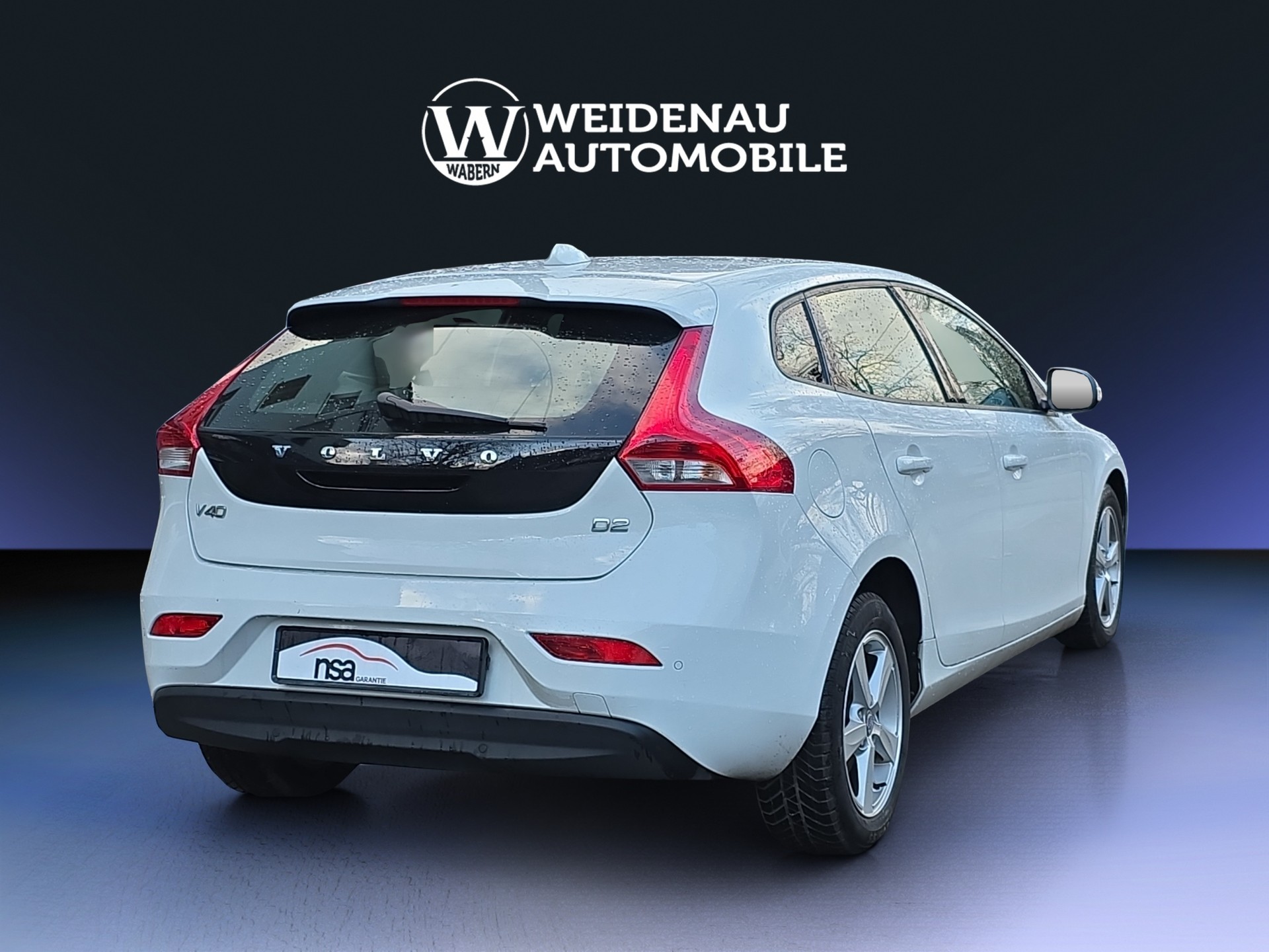 VOLVO V40 D2 Momentum-image-5