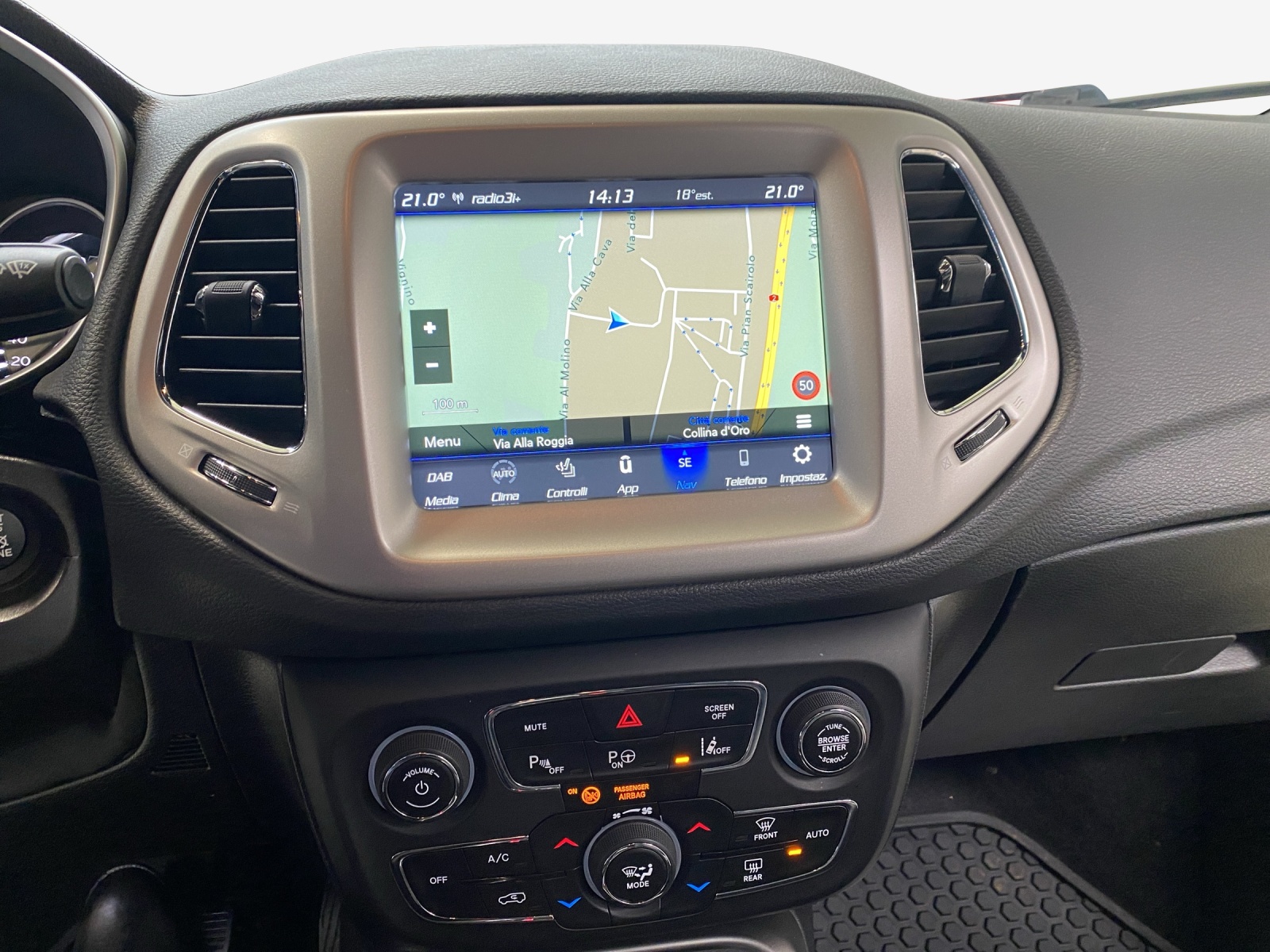 JEEP Compass 1.4 Turbo S AWD 9ATX-image-9