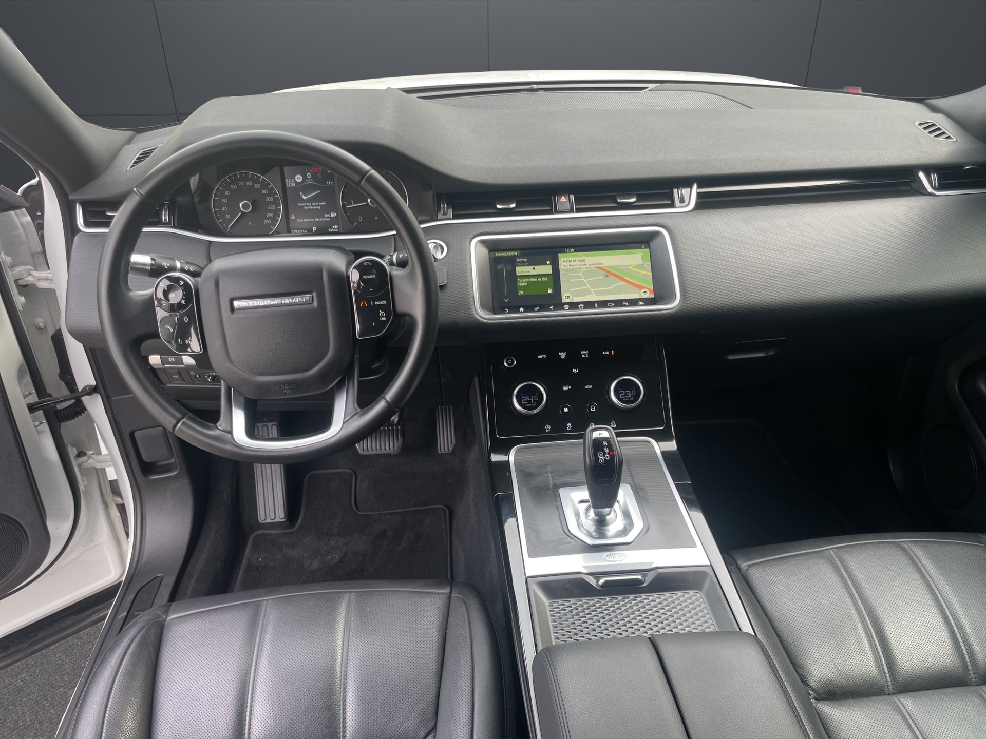 LAND ROVER Range Rover Evoque D 150 S AT9-image-9