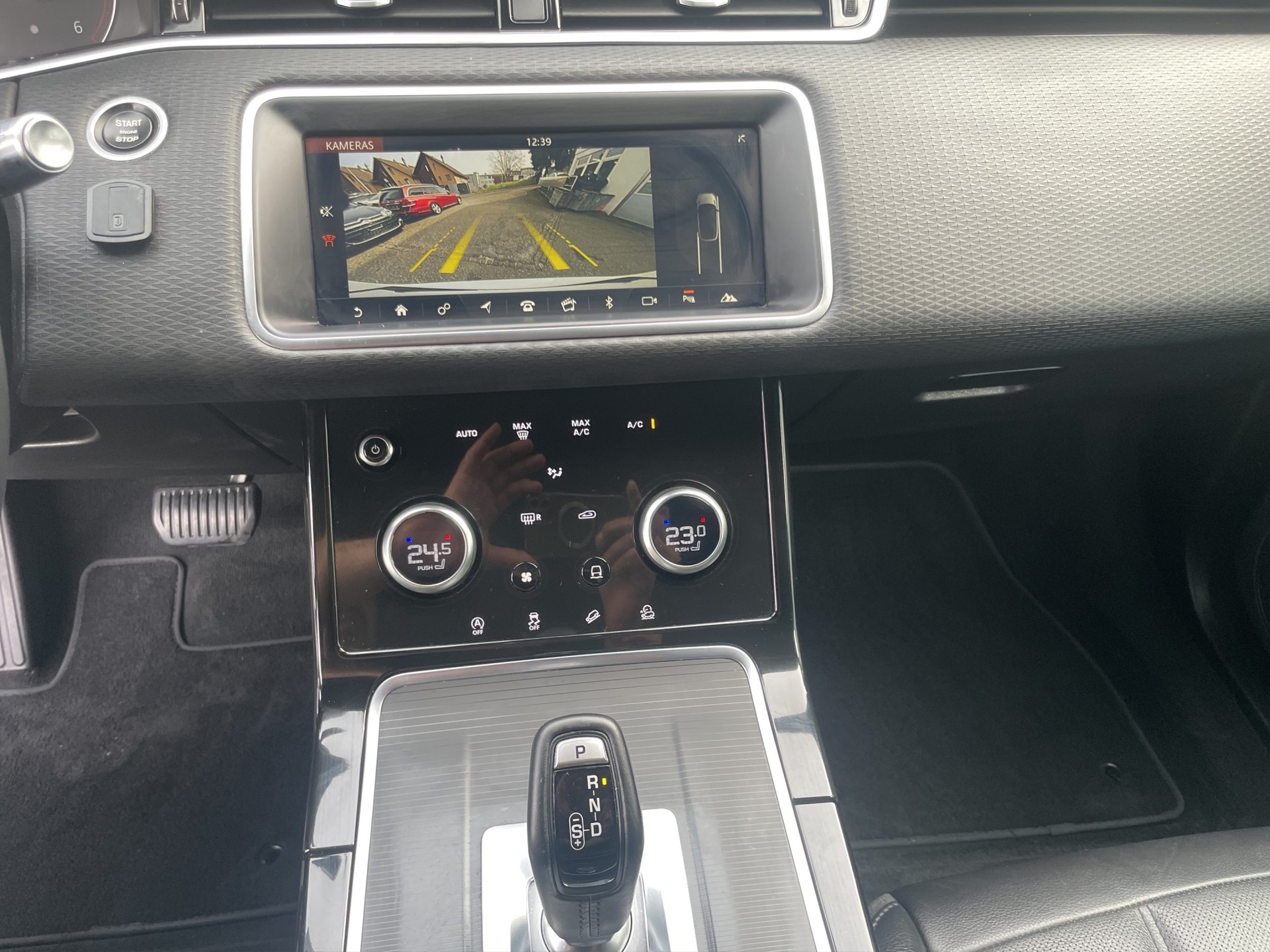 LAND ROVER Range Rover Evoque D 150 S AT9-image-10