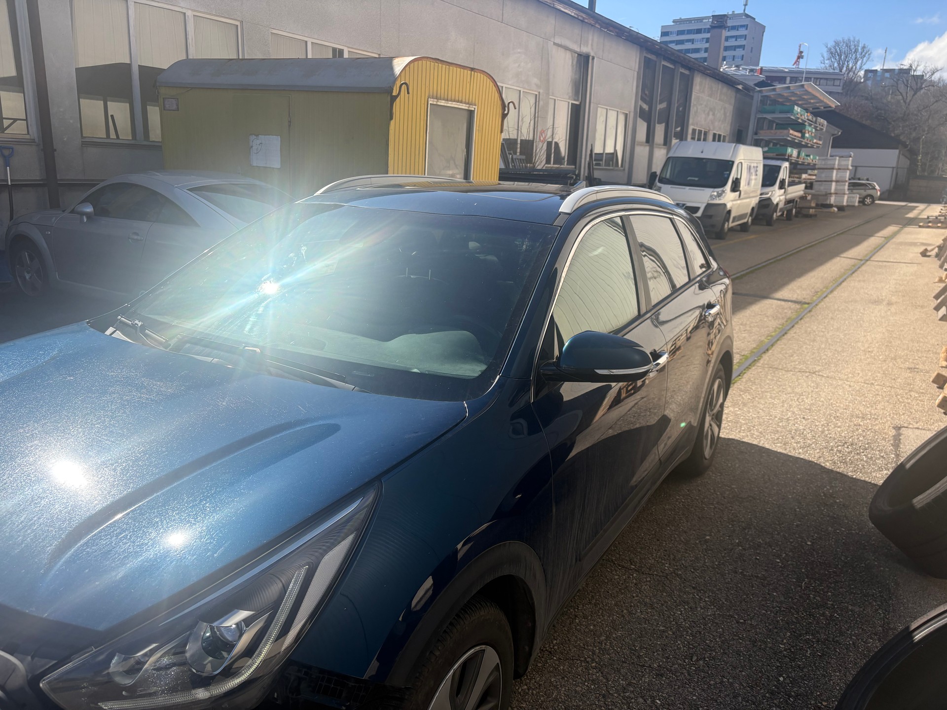 KIA Niro 1.6GDi Hybrid Style DCT-image-8