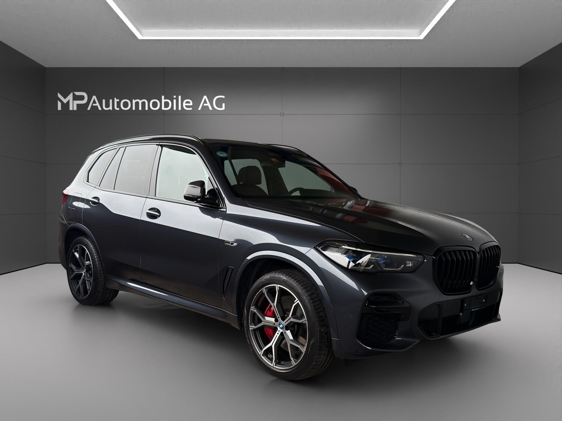 BMW X5 xDrive45e M Sport Steptronic-image-1