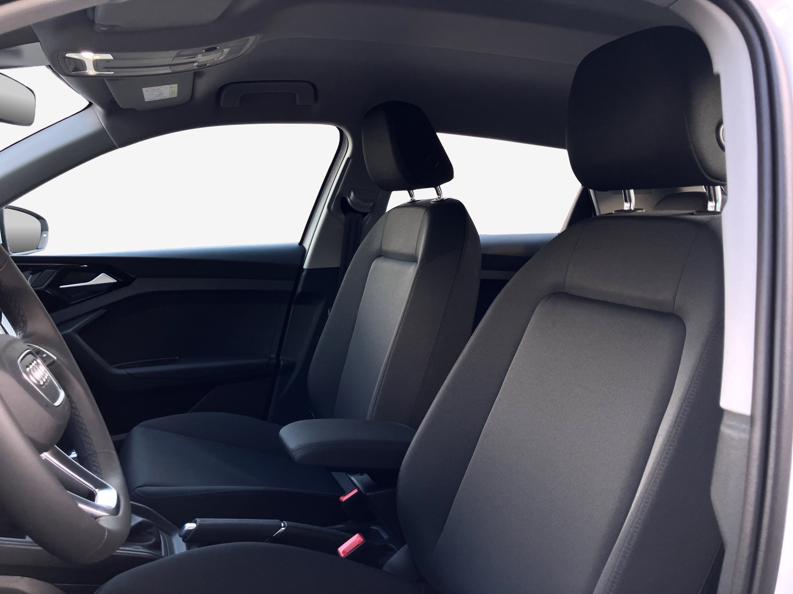 AUDI A1 Sportback 30 TFSI Attraction S-tronic-image-14