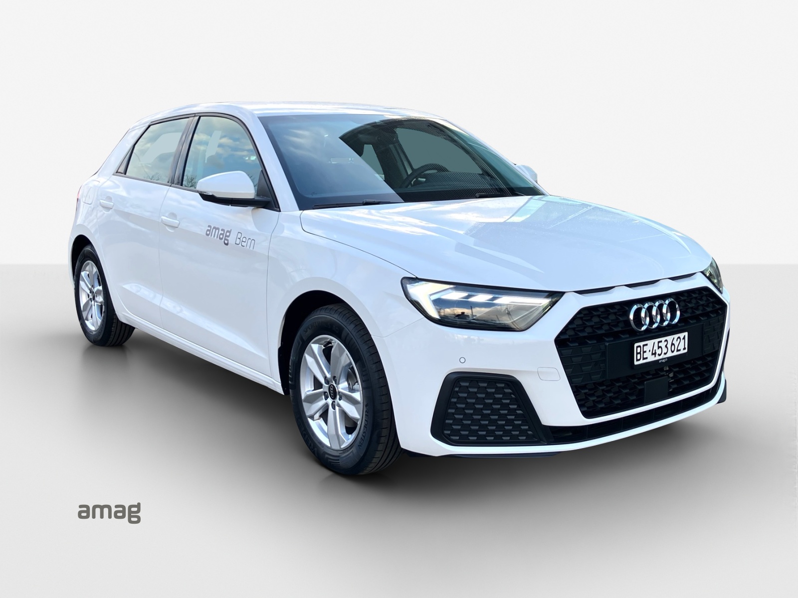 AUDI A1 Sportback 30 TFSI Attraction S-tronic-image-5