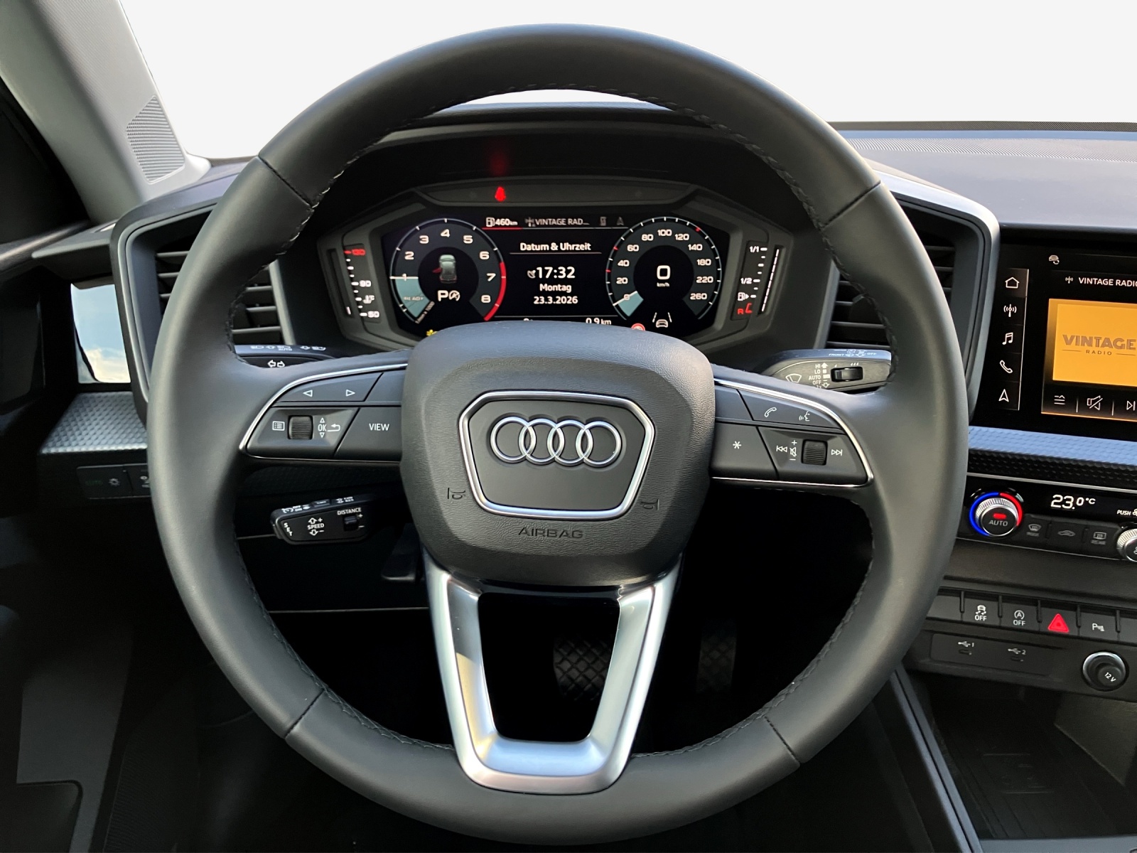 AUDI A1 Sportback 30 TFSI Attraction S-tronic-image-9