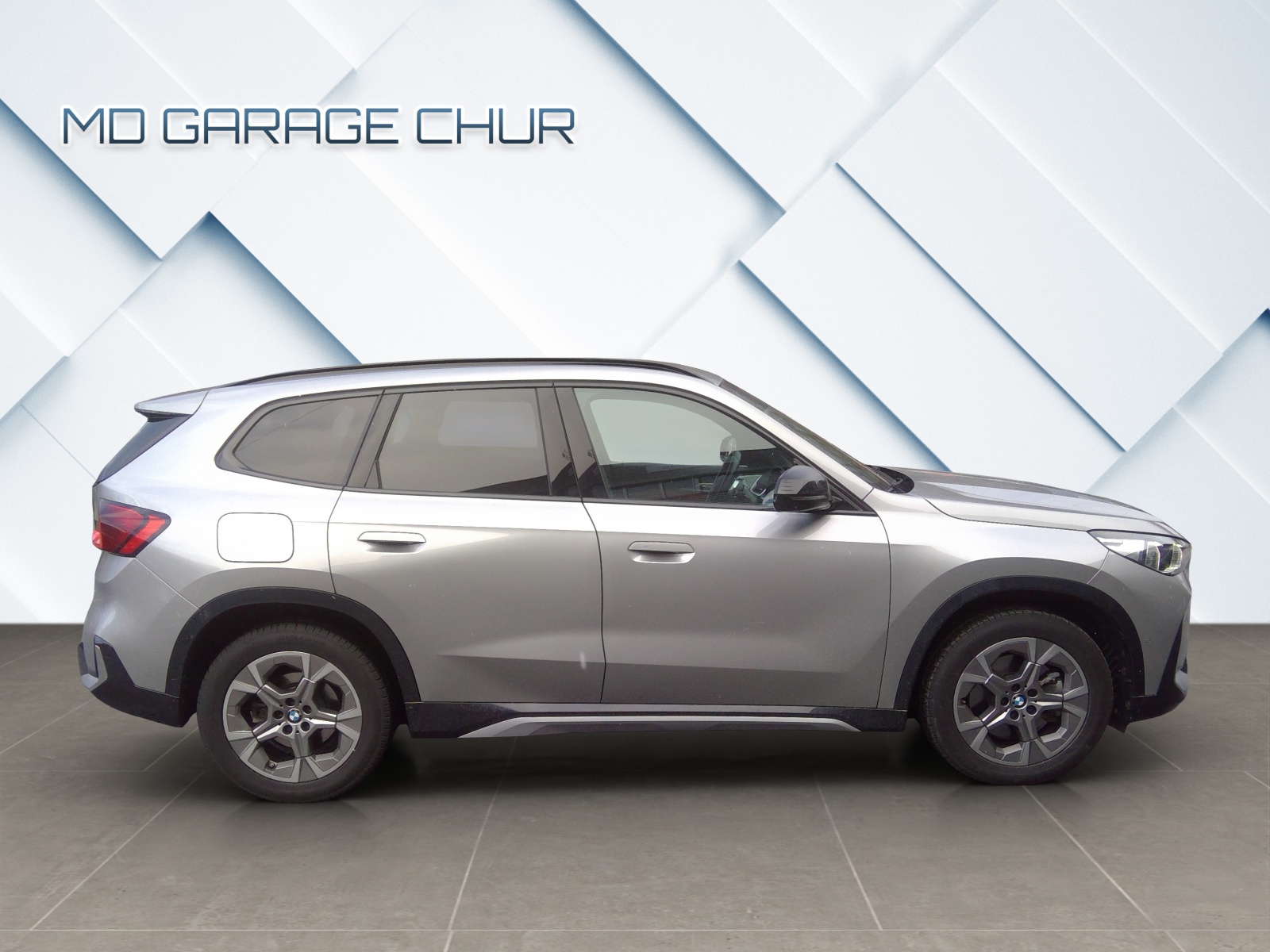 BMW X1 xDrive 23d 48V xLine-image-8