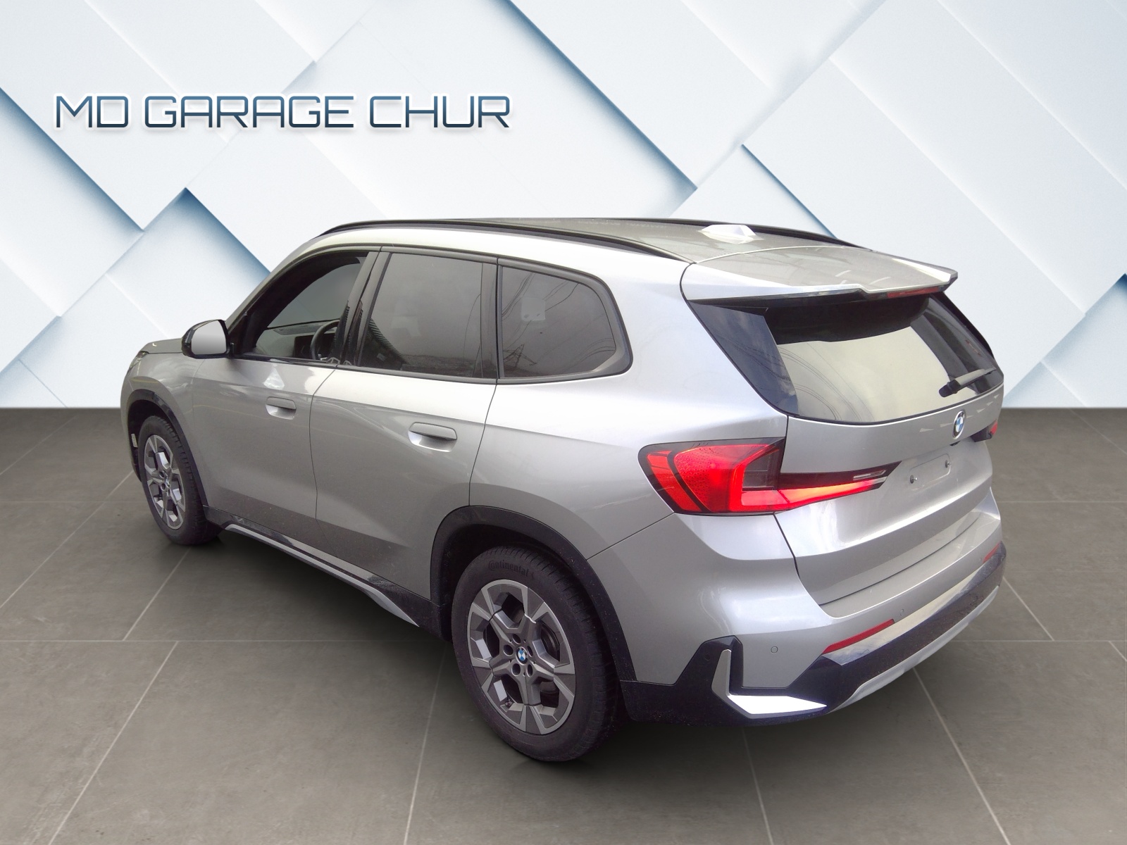 BMW X1 xDrive 23d 48V xLine-image-5