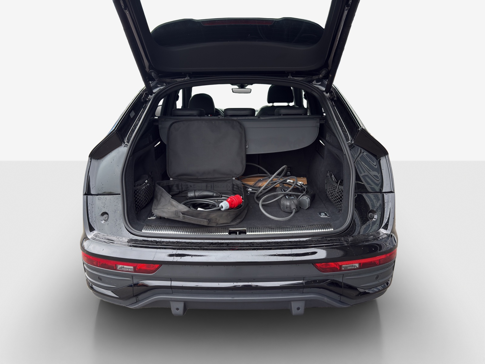 AUDI Q5 Sportback 50 TFSI e PHEV S line quattro S-tronic-image-13