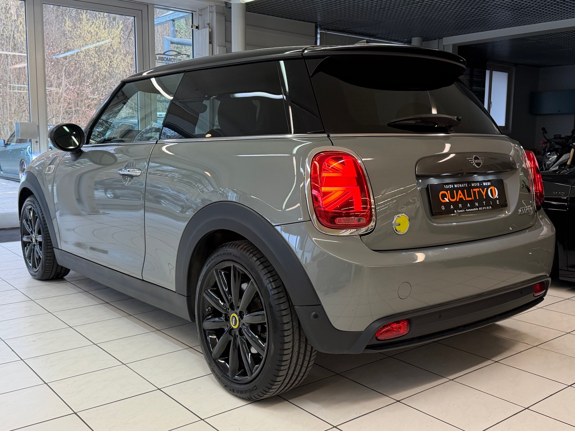 MINI Mini F56 Cooper SE-image-6