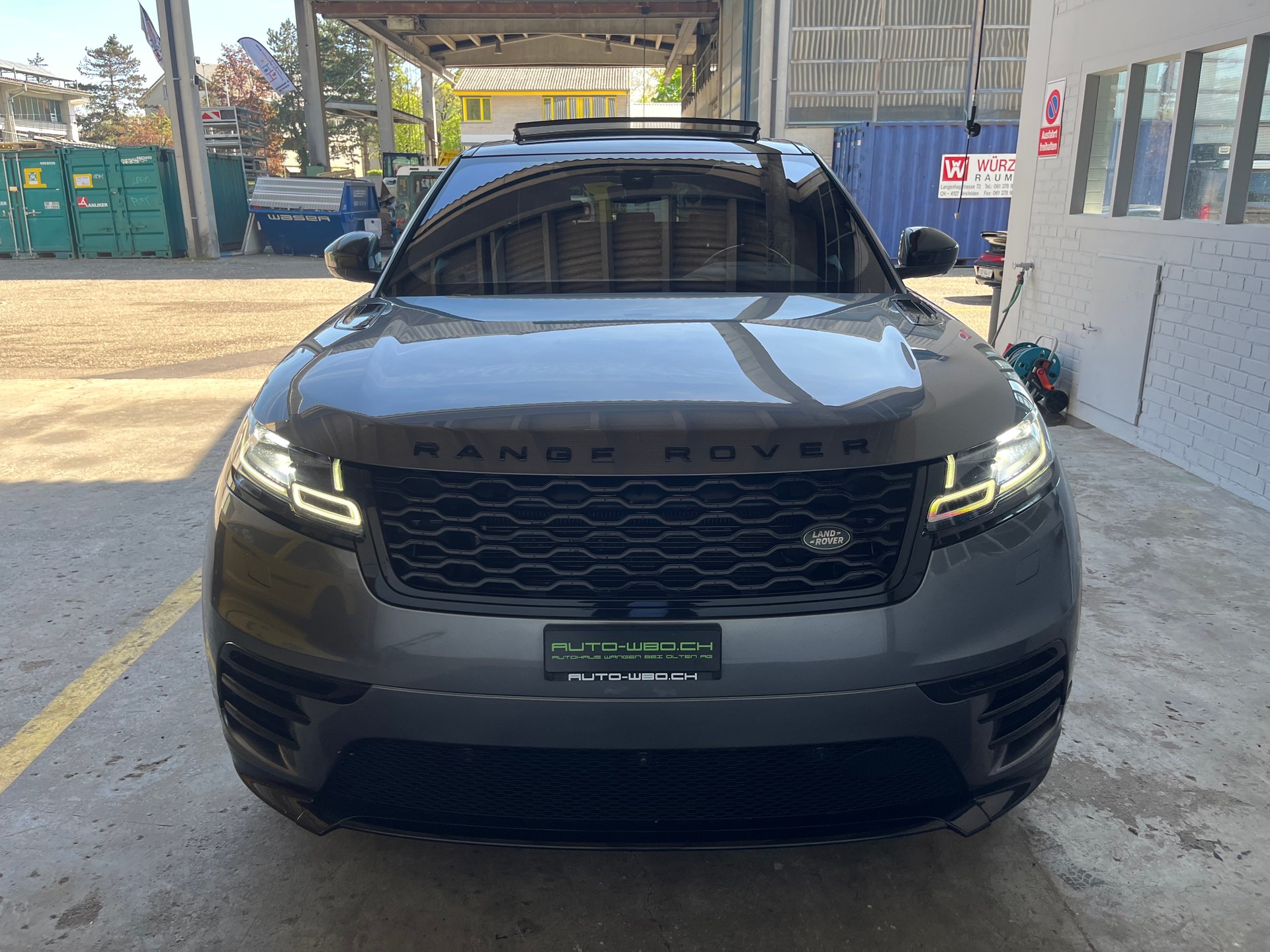LAND ROVER Range Rover Velar R-Dynamic D 300 HSE Automatic-image-5