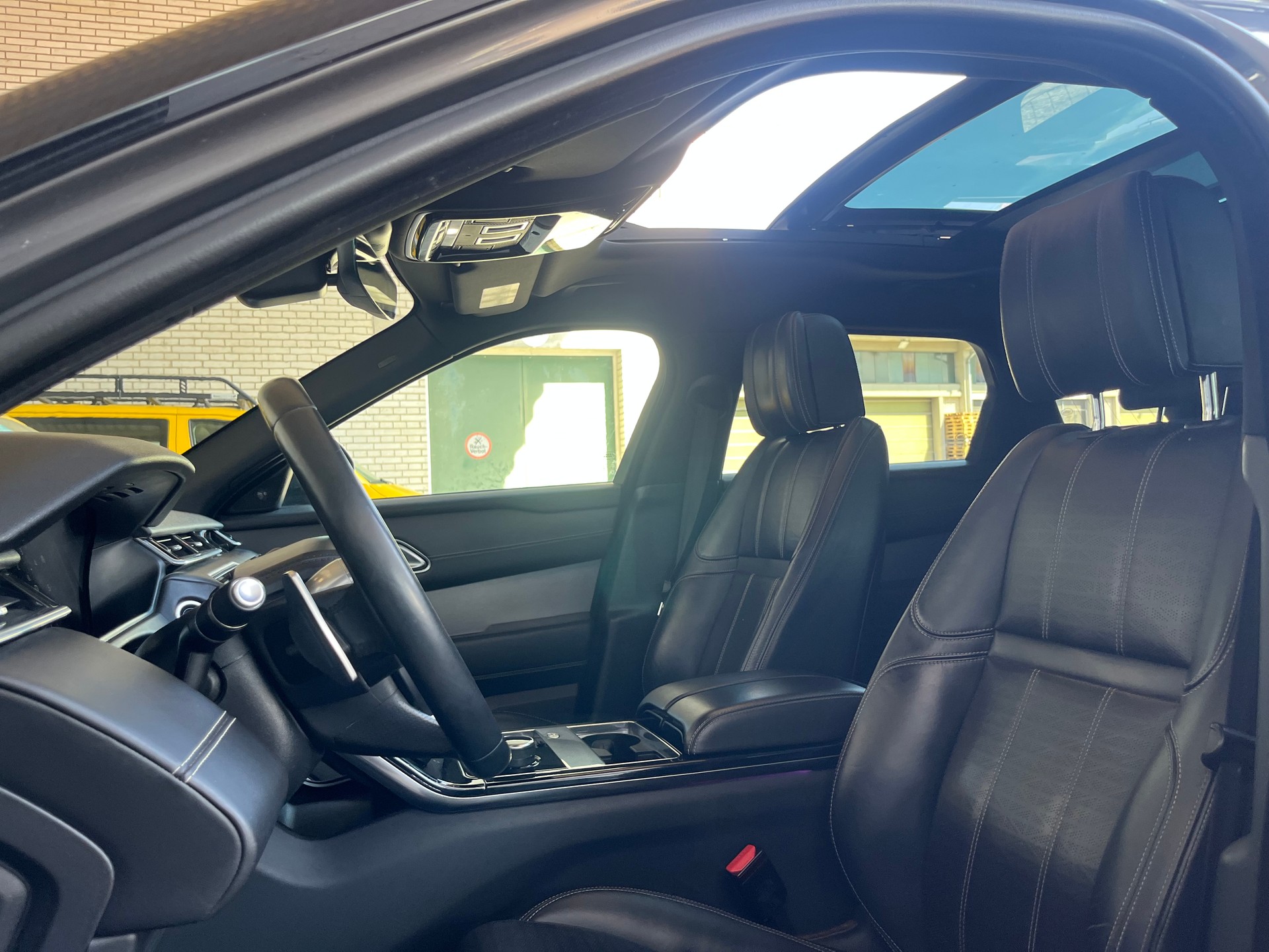 LAND ROVER Range Rover Velar R-Dynamic D 300 HSE Automatic-image-9