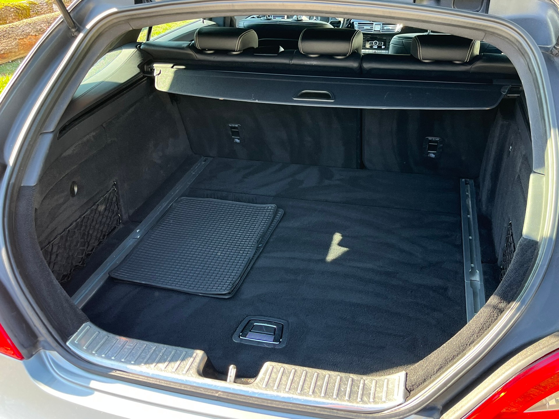 MERCEDES-BENZ CLS Shooting Brake 350 CDI 4Matic 7G-Tronic-image-15