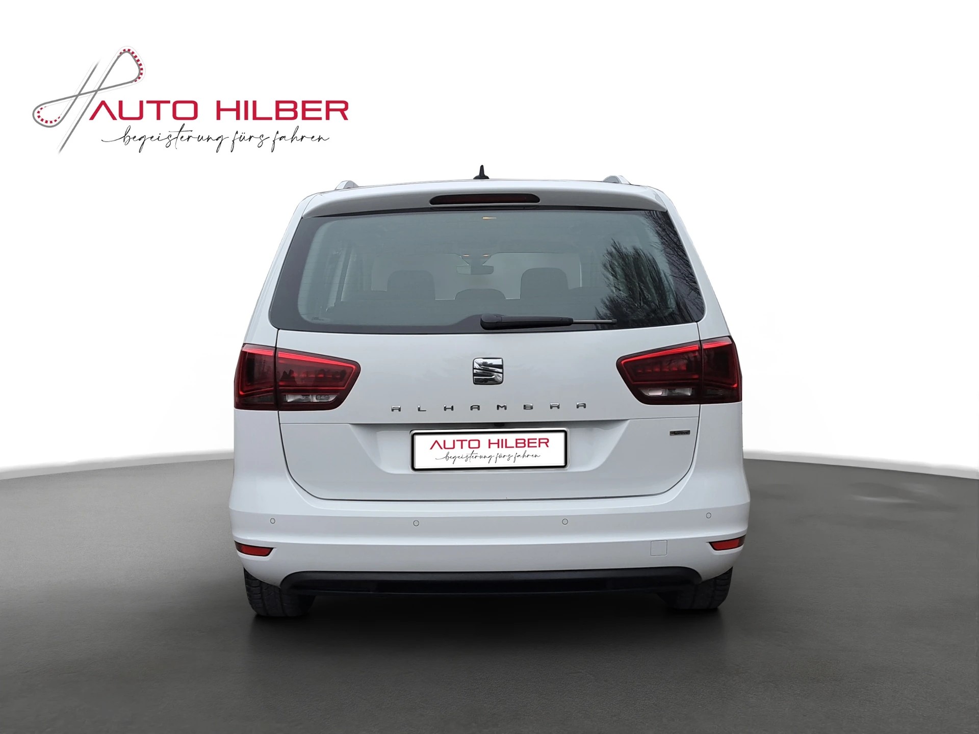 SEAT Alhambra 2.0 TDI Style 4Drive 7-Plätzer-image-4