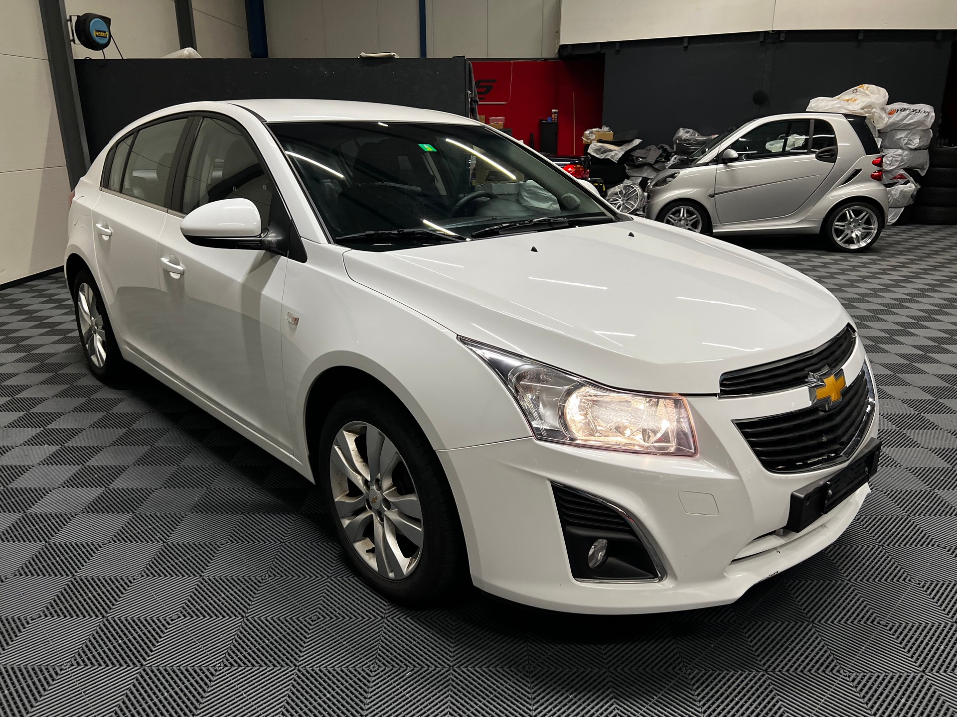 CHEVROLET Cruze 1.8 LTZ Automatic-image-5