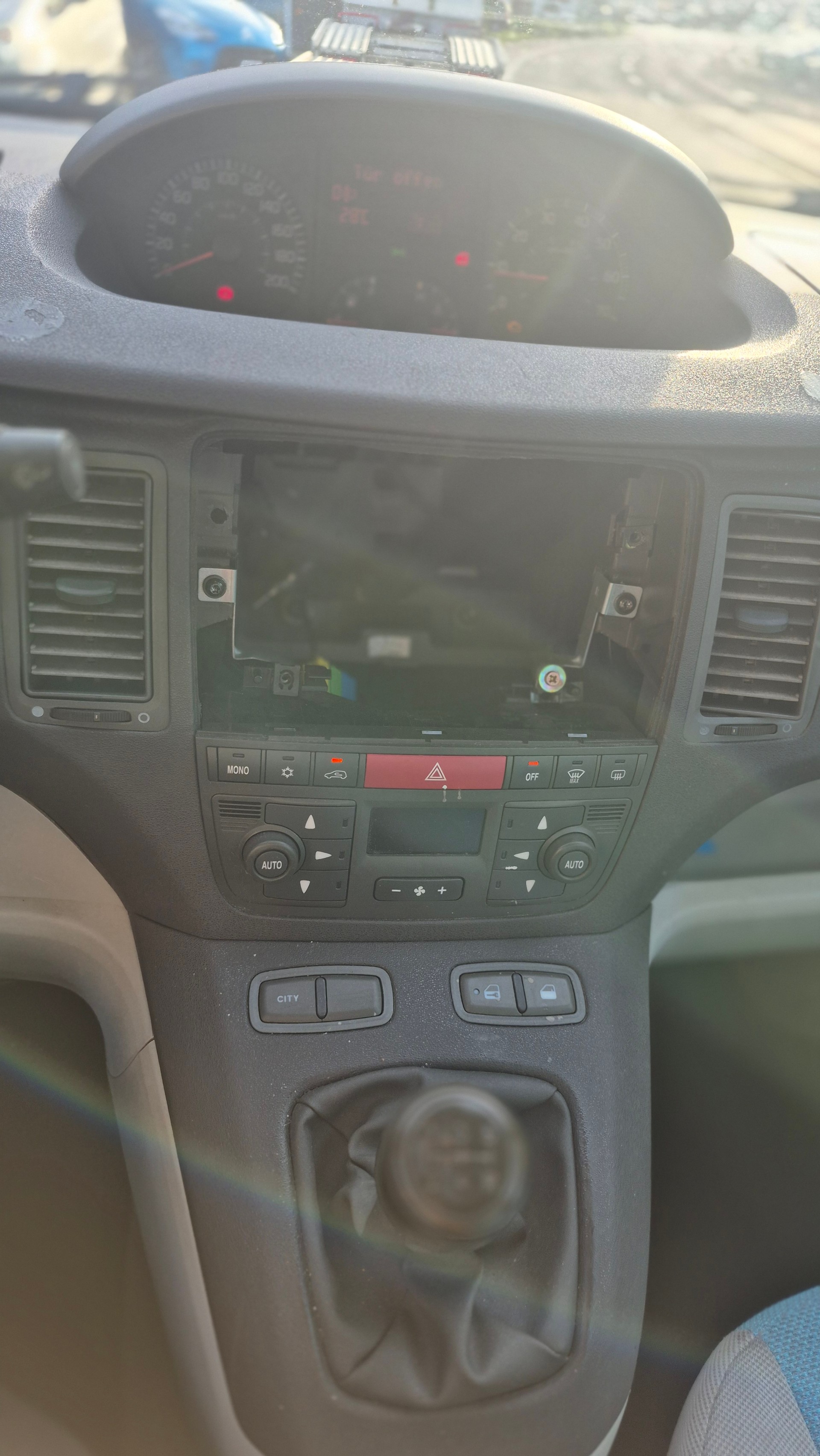 FIAT Idea 1.9 JTD Emotion-image-10