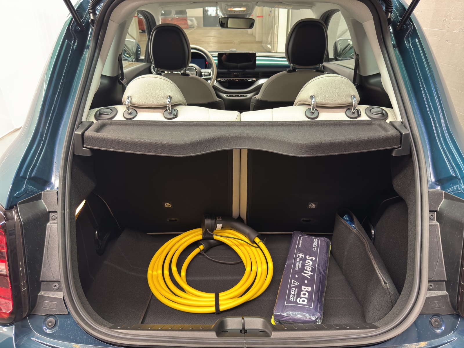 FIAT 500La Prima-image-10