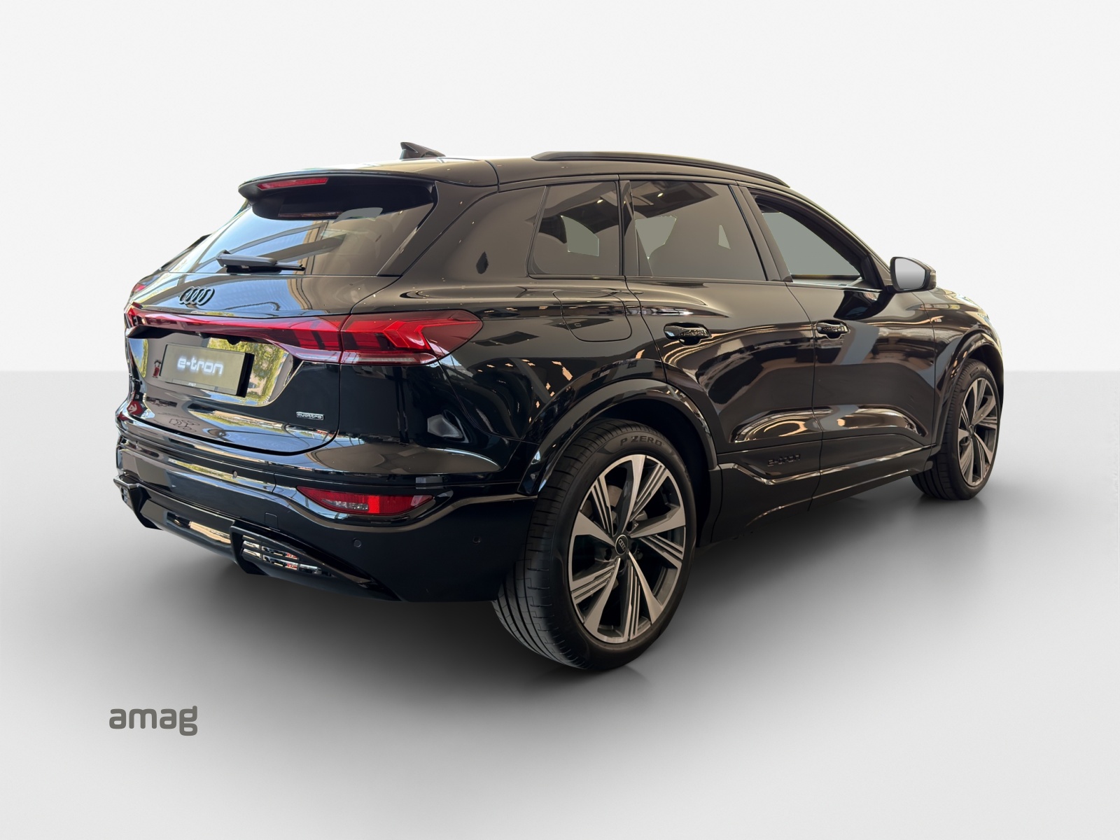 AUDI Q6 e-tron quattro-image-5
