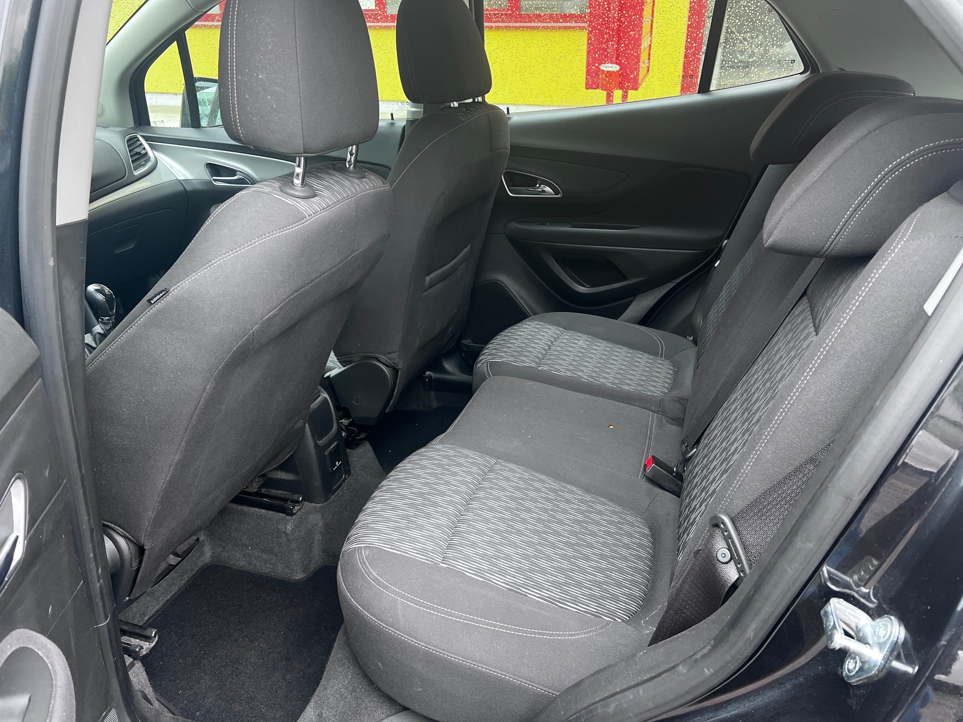 OPEL Mokka 1.6 CDTi Color Edition 4WD-image-8