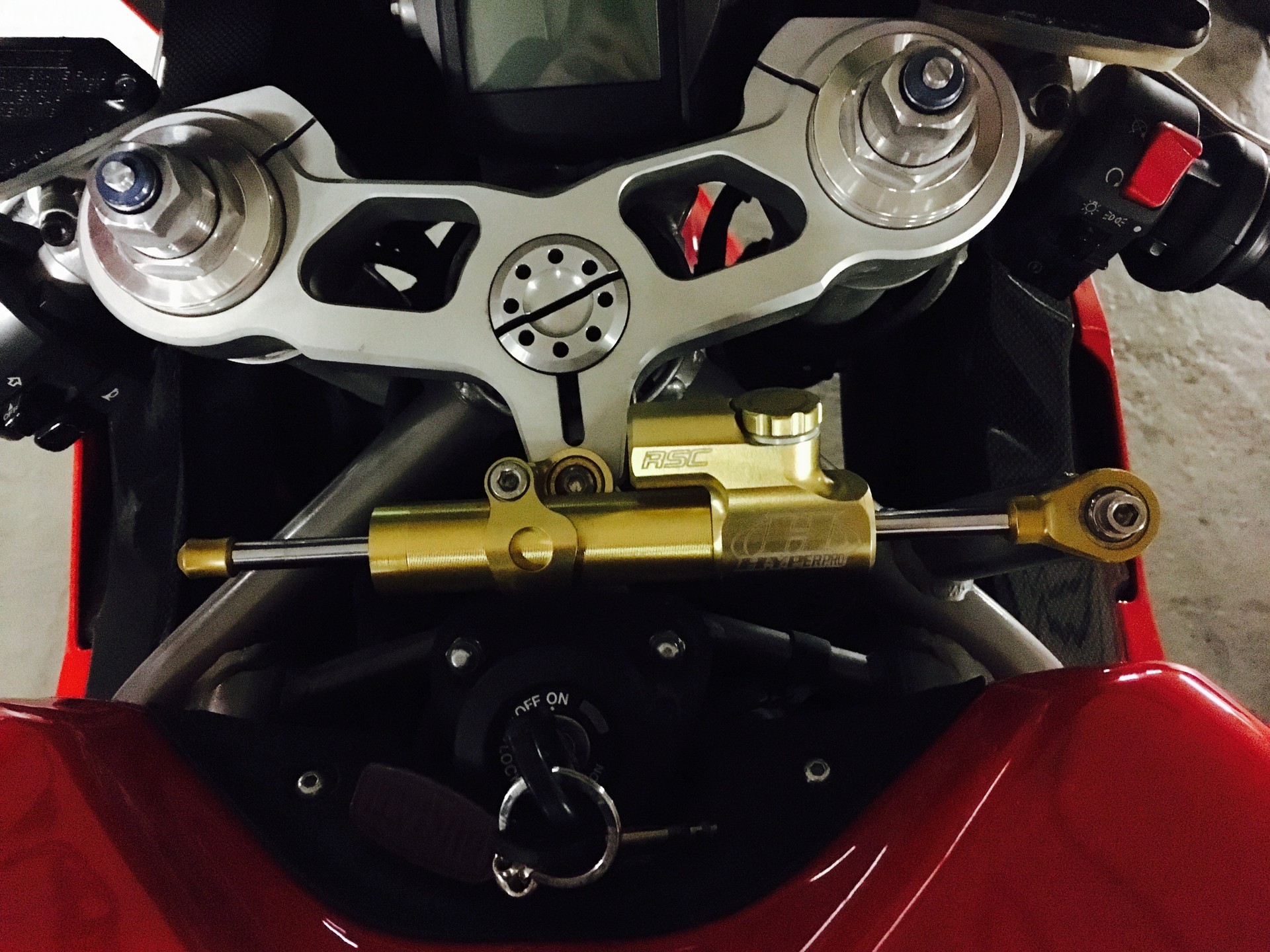 DUCATI 749 S Mono-image-4