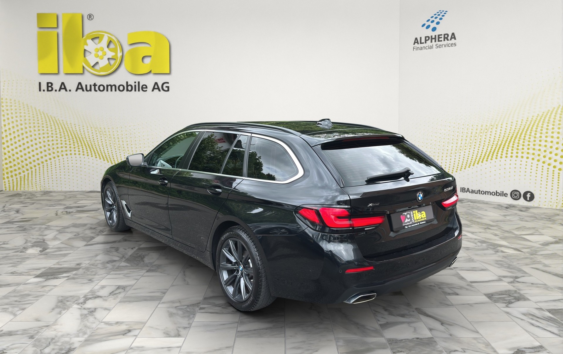 BMW 530d xDrive 48V Touring (CH)-showroom-element-2