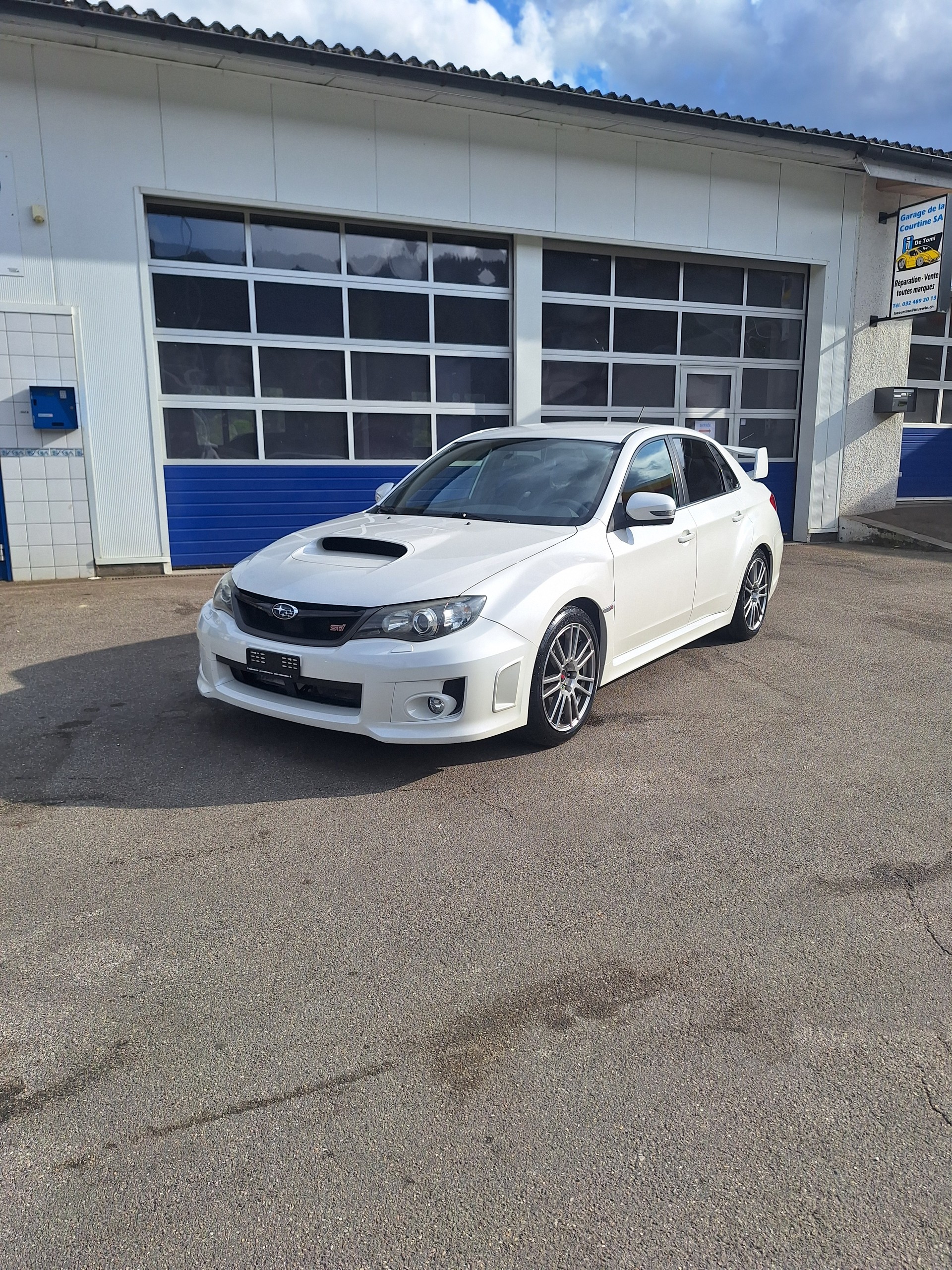 SUBARU 2.5 Turbo 4WD WRX STI Sport