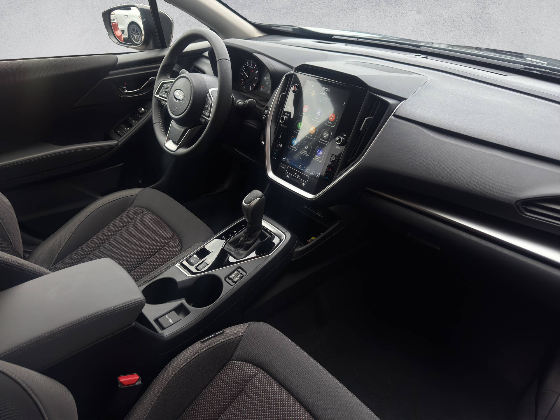SUBARU Impreza 2.0i e-Boxer Swiss Plus-image-12
