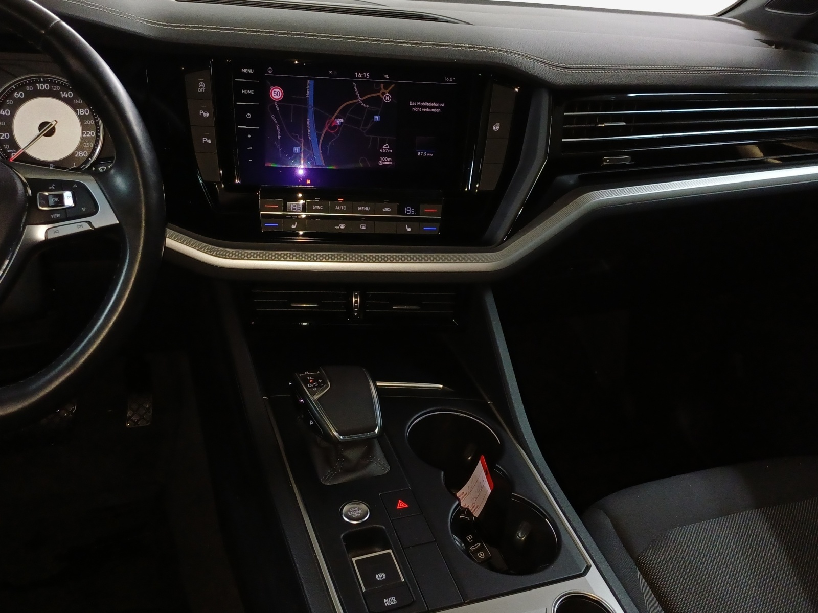 VW Touareg 3.0 TDI Basic Tiptronic-image-10