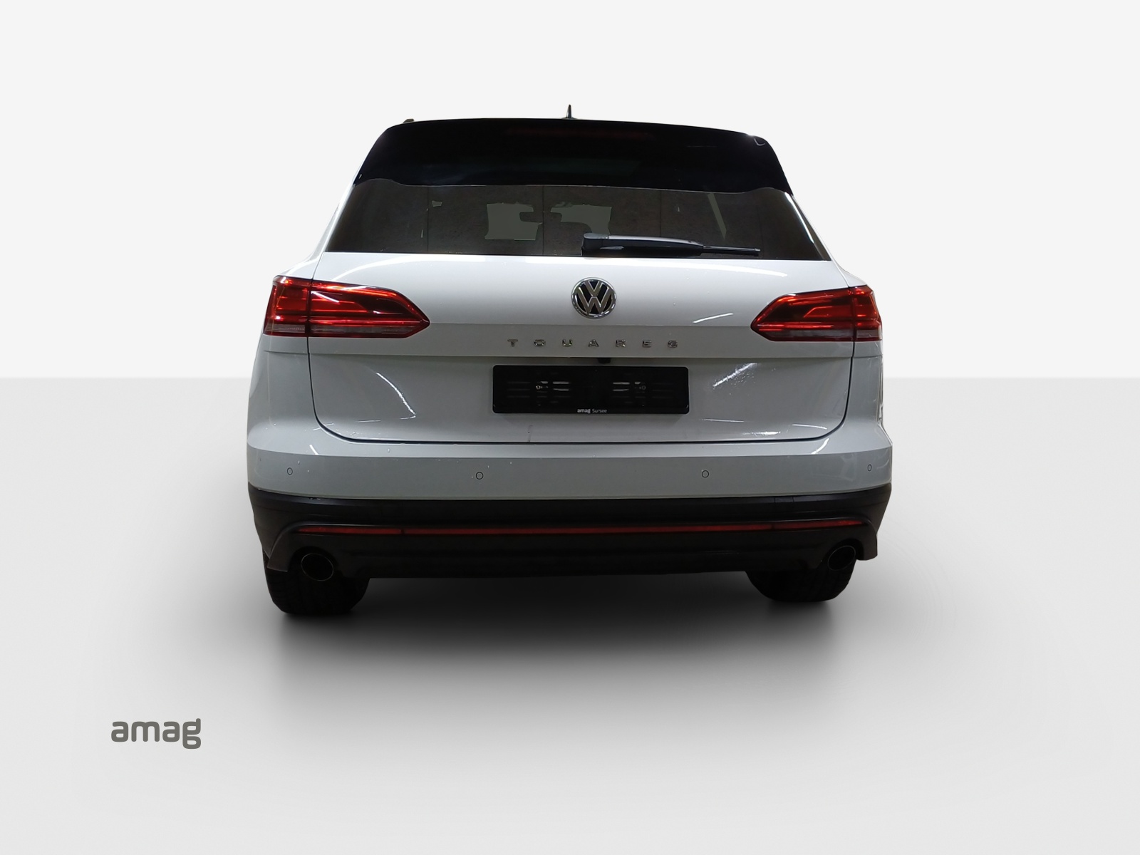 VW Touareg 3.0 TDI Basic Tiptronic-image-3
