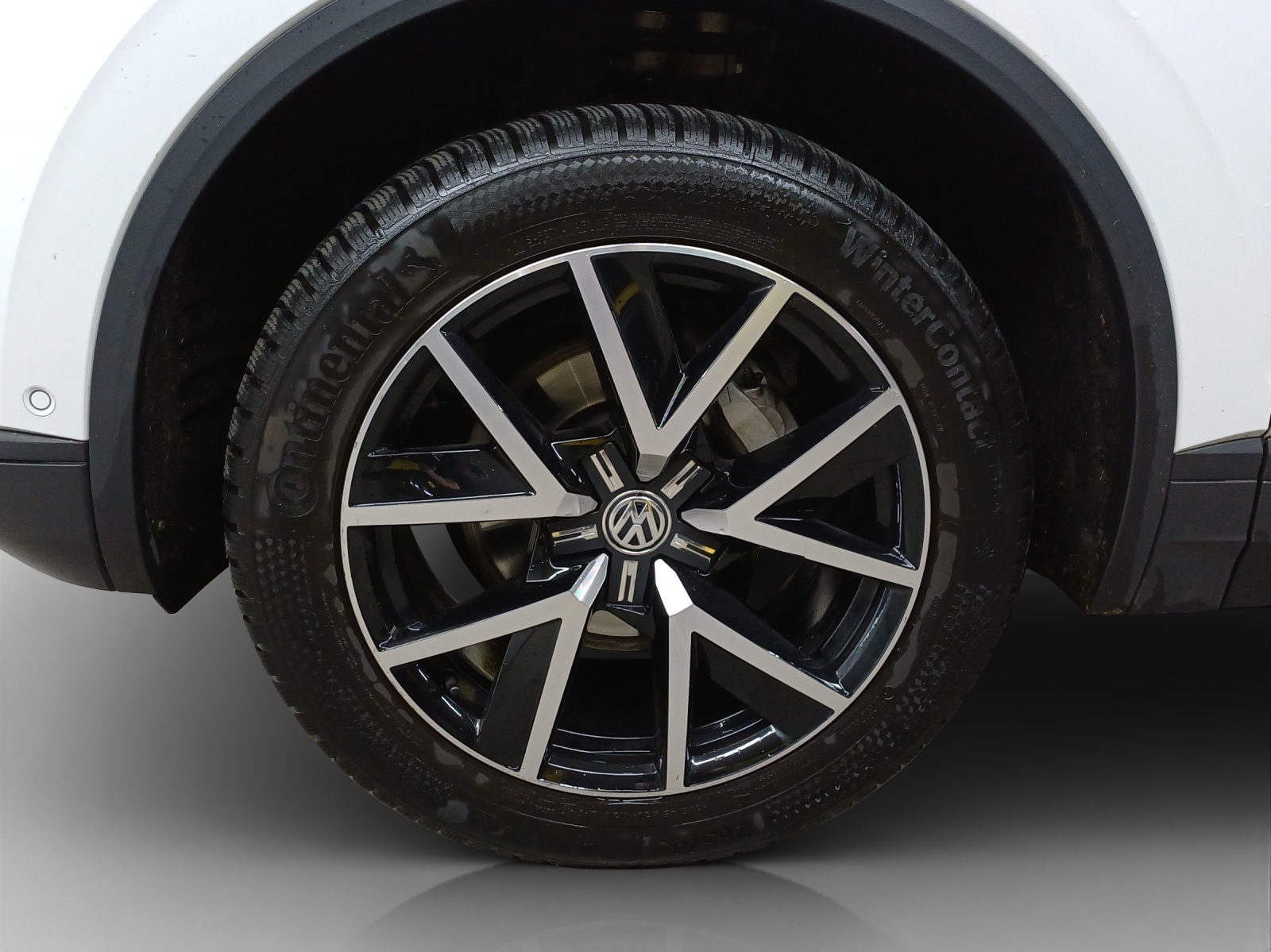 VW Touareg 3.0 TDI Basic Tiptronic-image-15