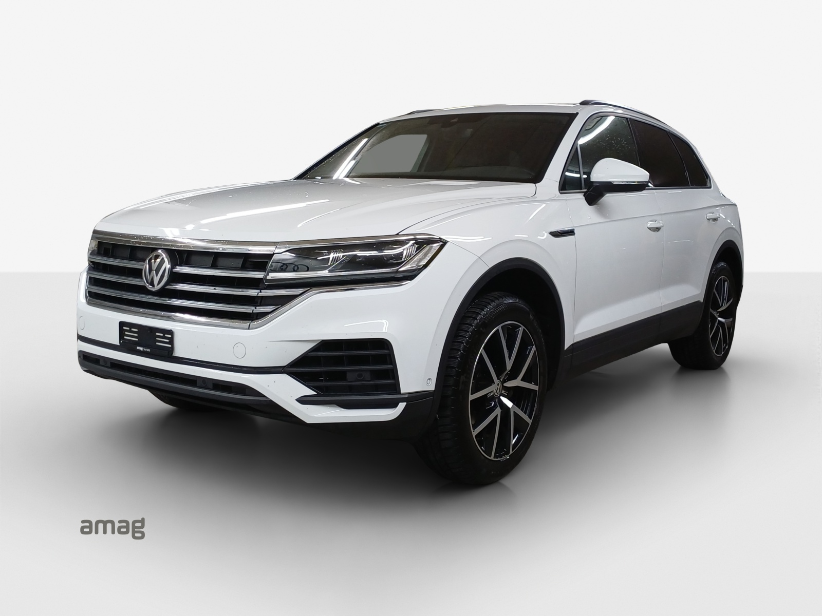 VW Touareg 3.0 TDI Basic Tiptronic-image-0