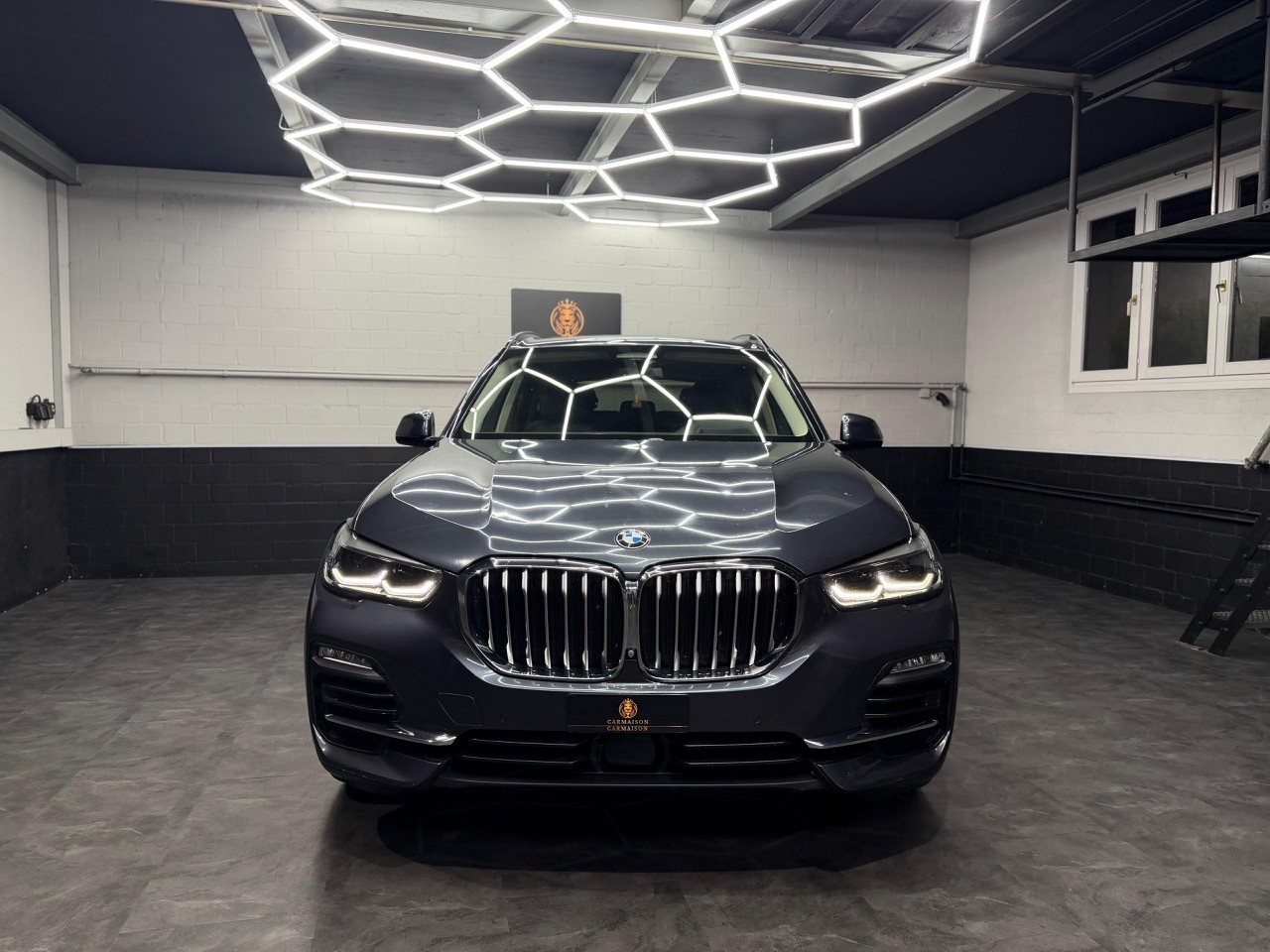 BMW X5 xDrive 30d Steptronic | Head-Up | Harman/Kardon | Luftfahrwerk | AHK 3.5T | Standheizung-image-1