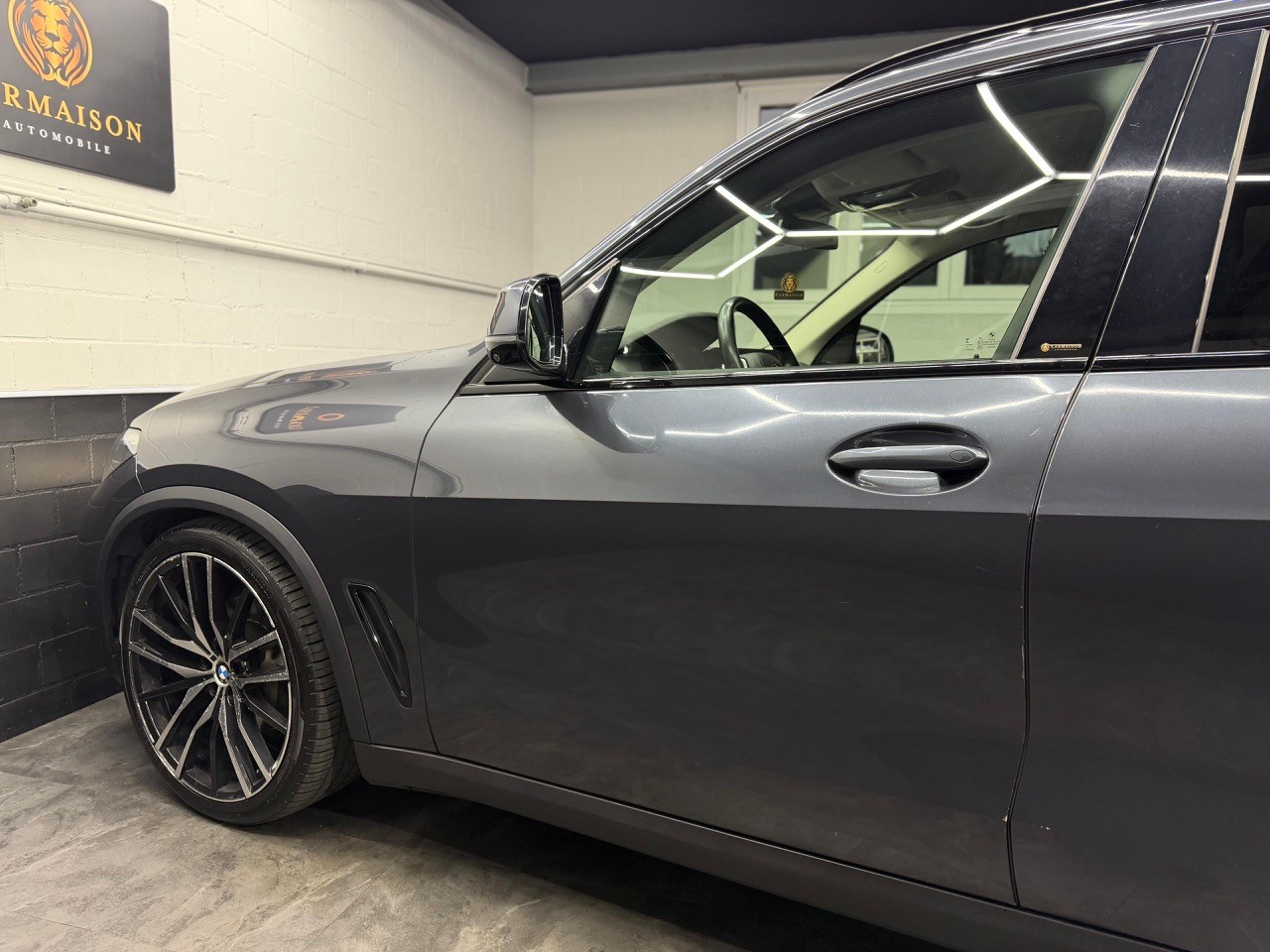 BMW X5 xDrive 30d Steptronic | Head-Up | Harman/Kardon | Luftfahrwerk | AHK 3.5T | Standheizung-image-9