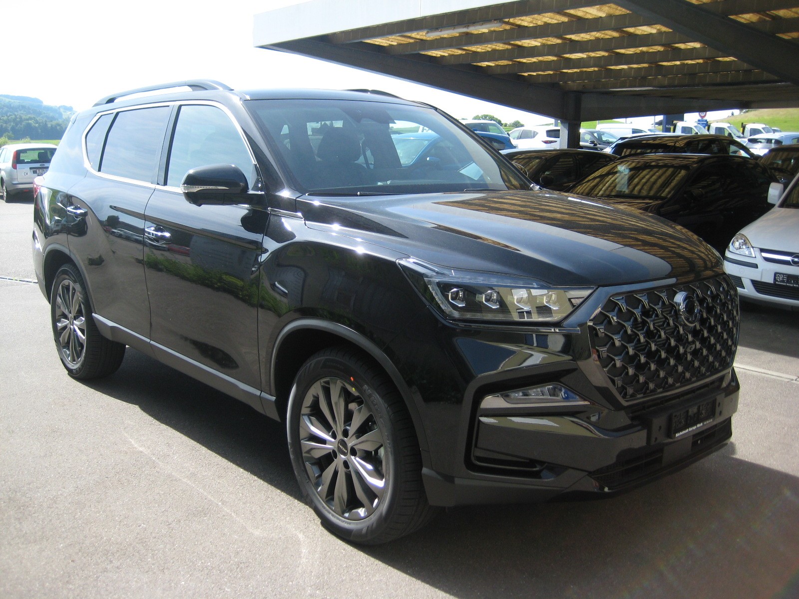KGM-SsangYong Rexton 2.2 CRDi Blackline 4WD AT-image-4