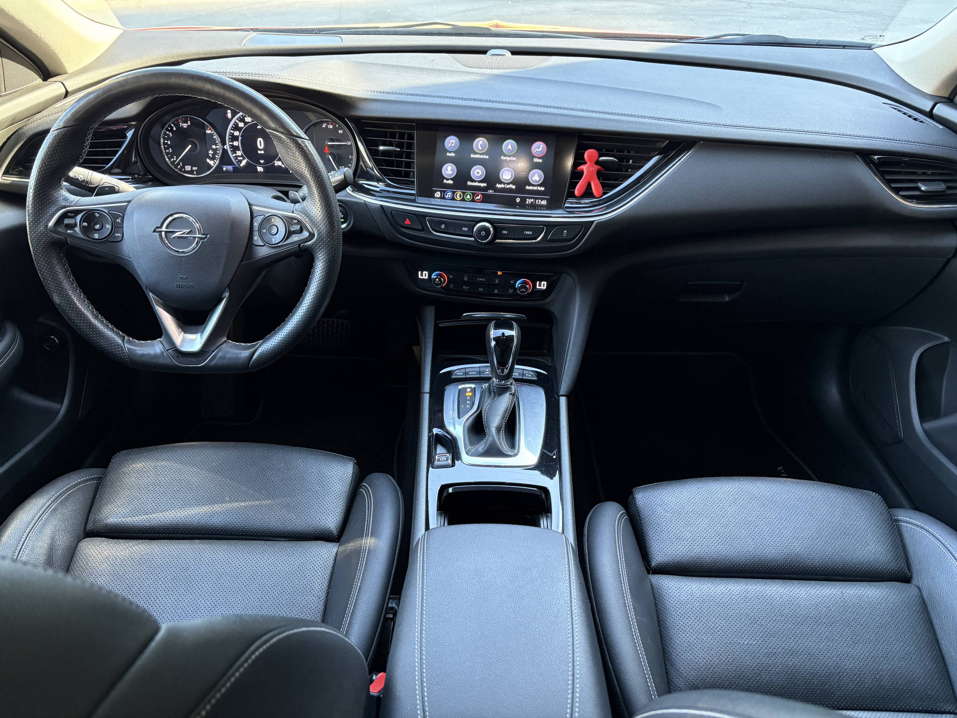OPEL Insignia Sports Tourer 1.6 T Excellence-image-7