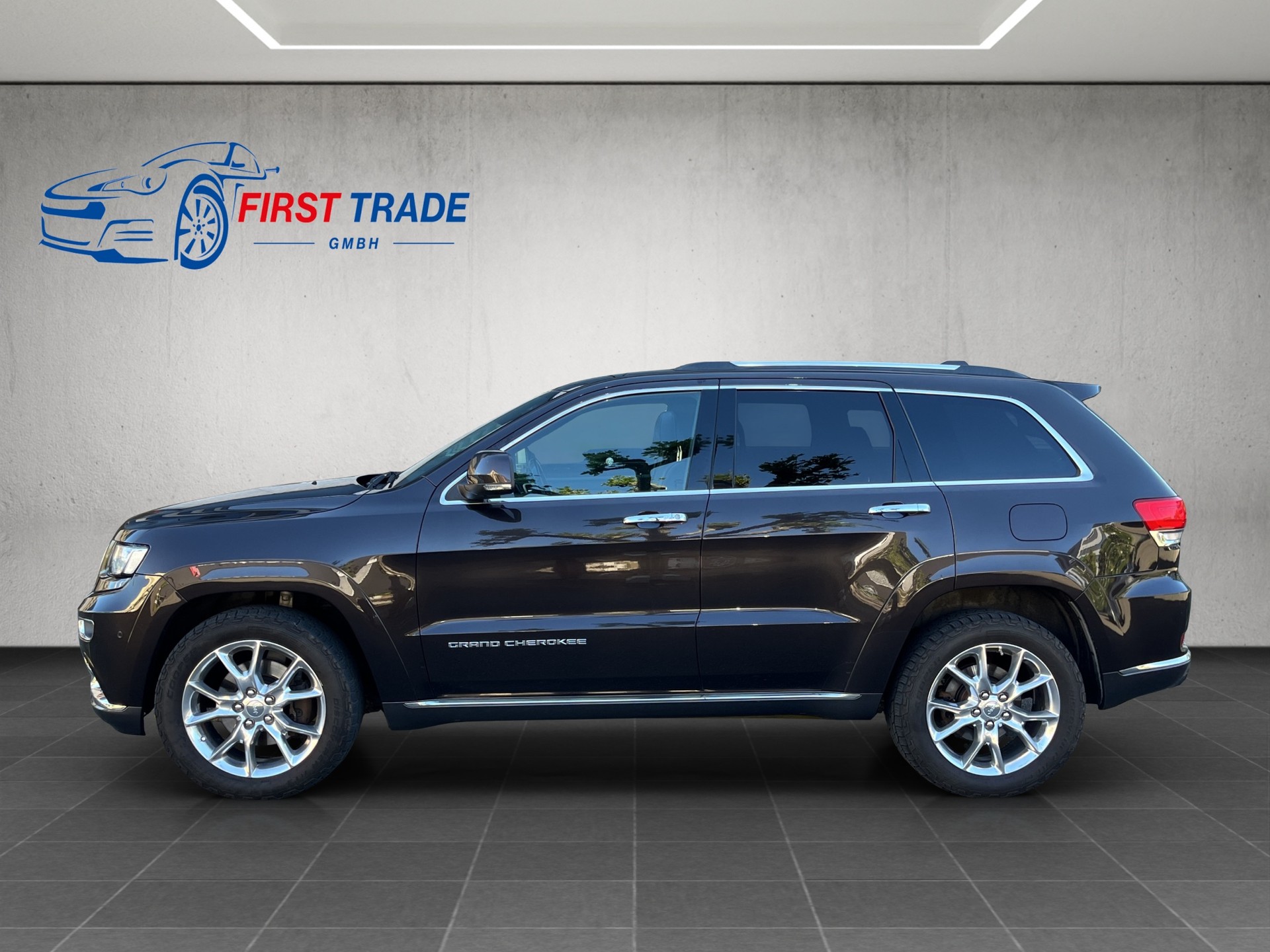 JEEP Grand Cherokee 3.0 CRD Summit Automatic-image-7
