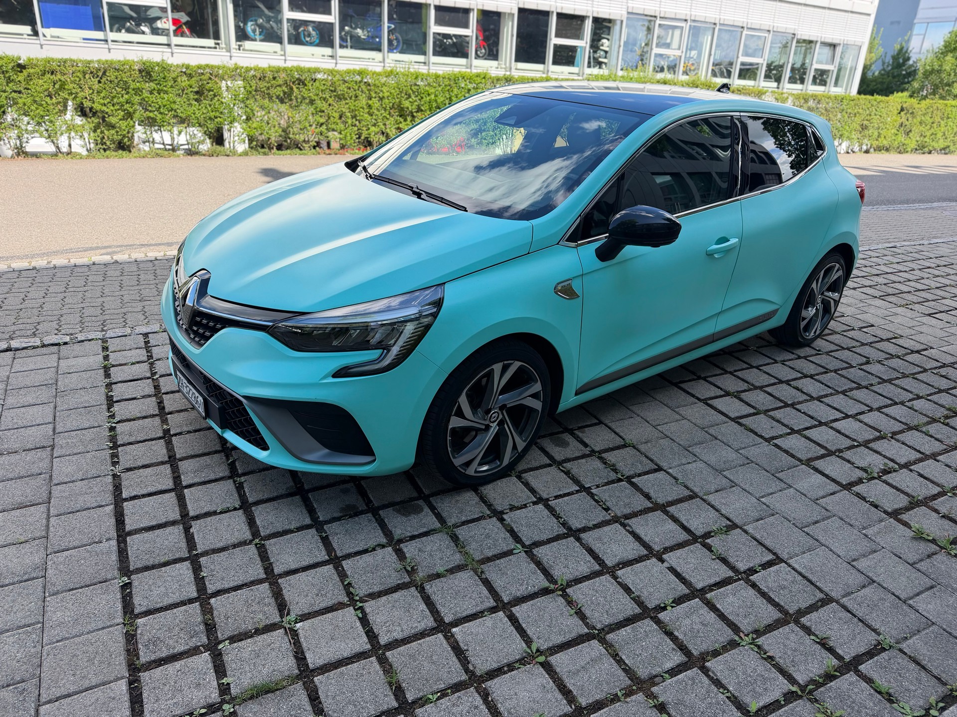 RENAULT Clio 1.6 E-Tech RS Line-image-20