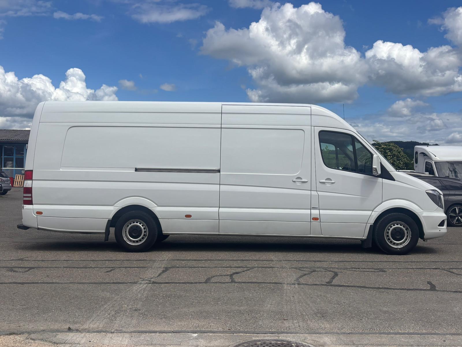 MERCEDES-BENZ Sprinter 313 CDI Extralang 7G-Tronic-image-3