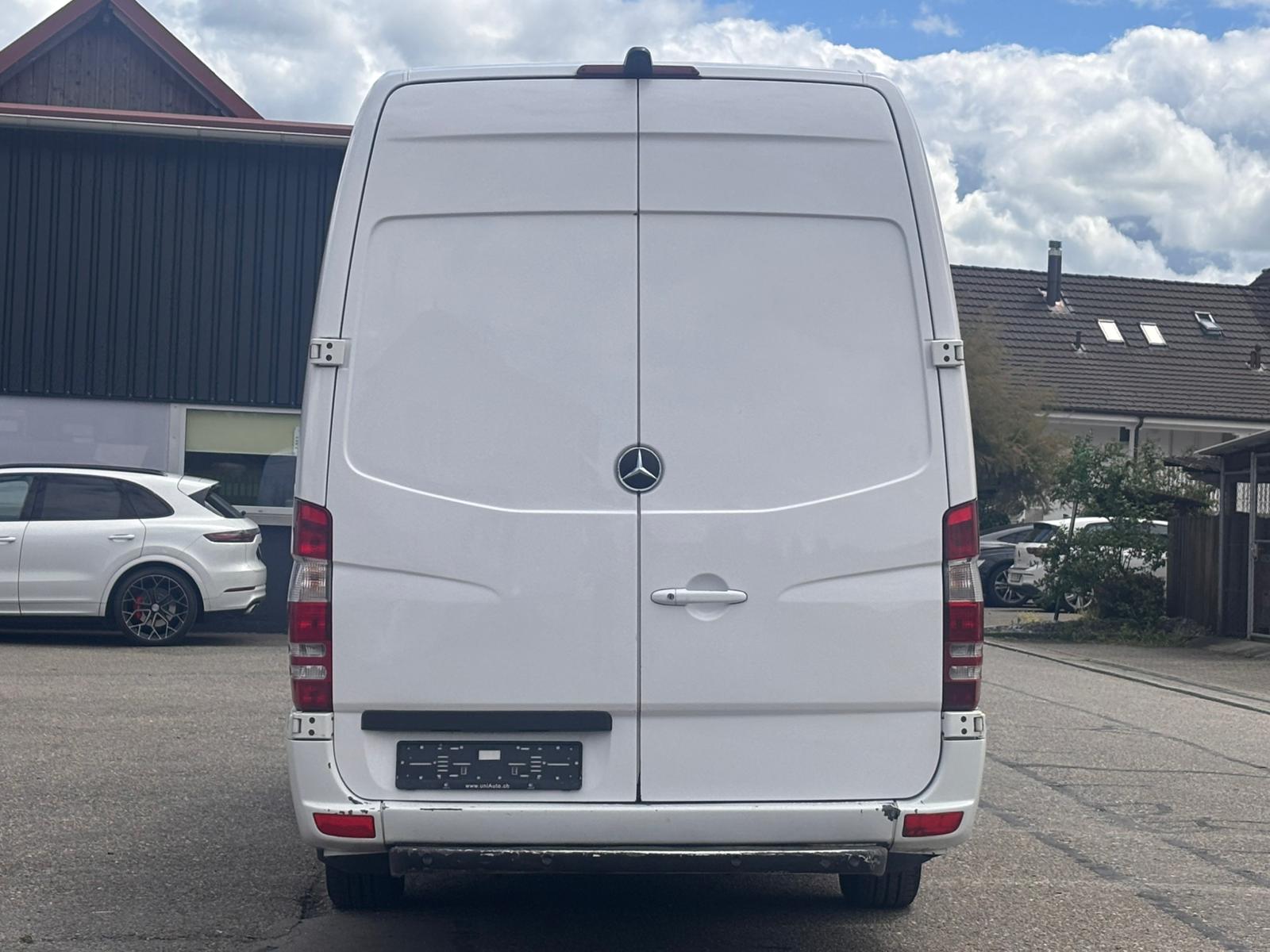 MERCEDES-BENZ Sprinter 313 CDI Extralang 7G-Tronic-image-5