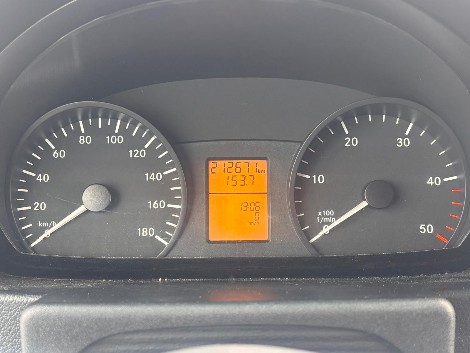 MERCEDES-BENZ Sprinter 313 CDI Extralang 7G-Tronic-image-13