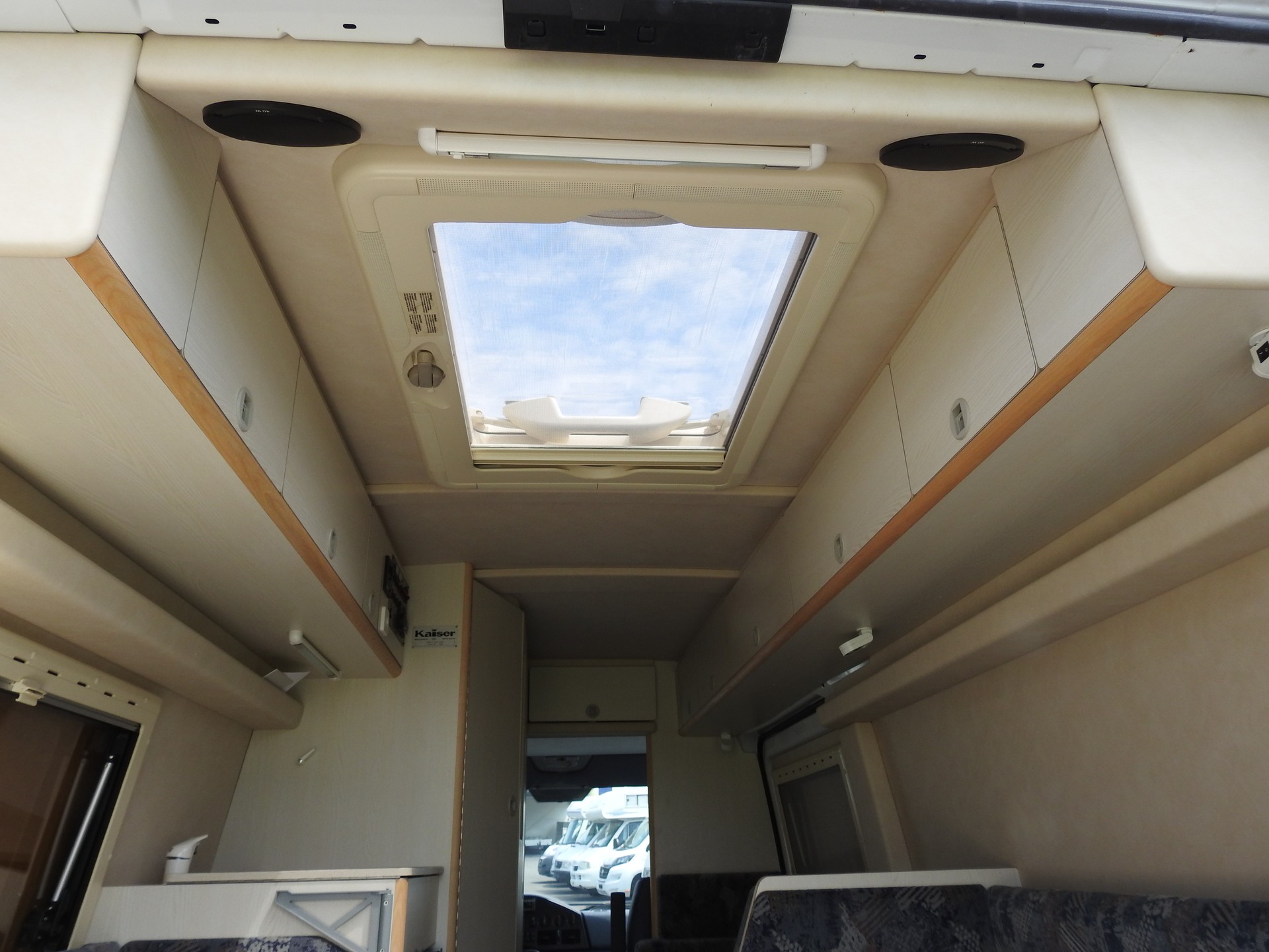 MERCEDES-BENZ 214 Kaiser Motorhomes-image-29