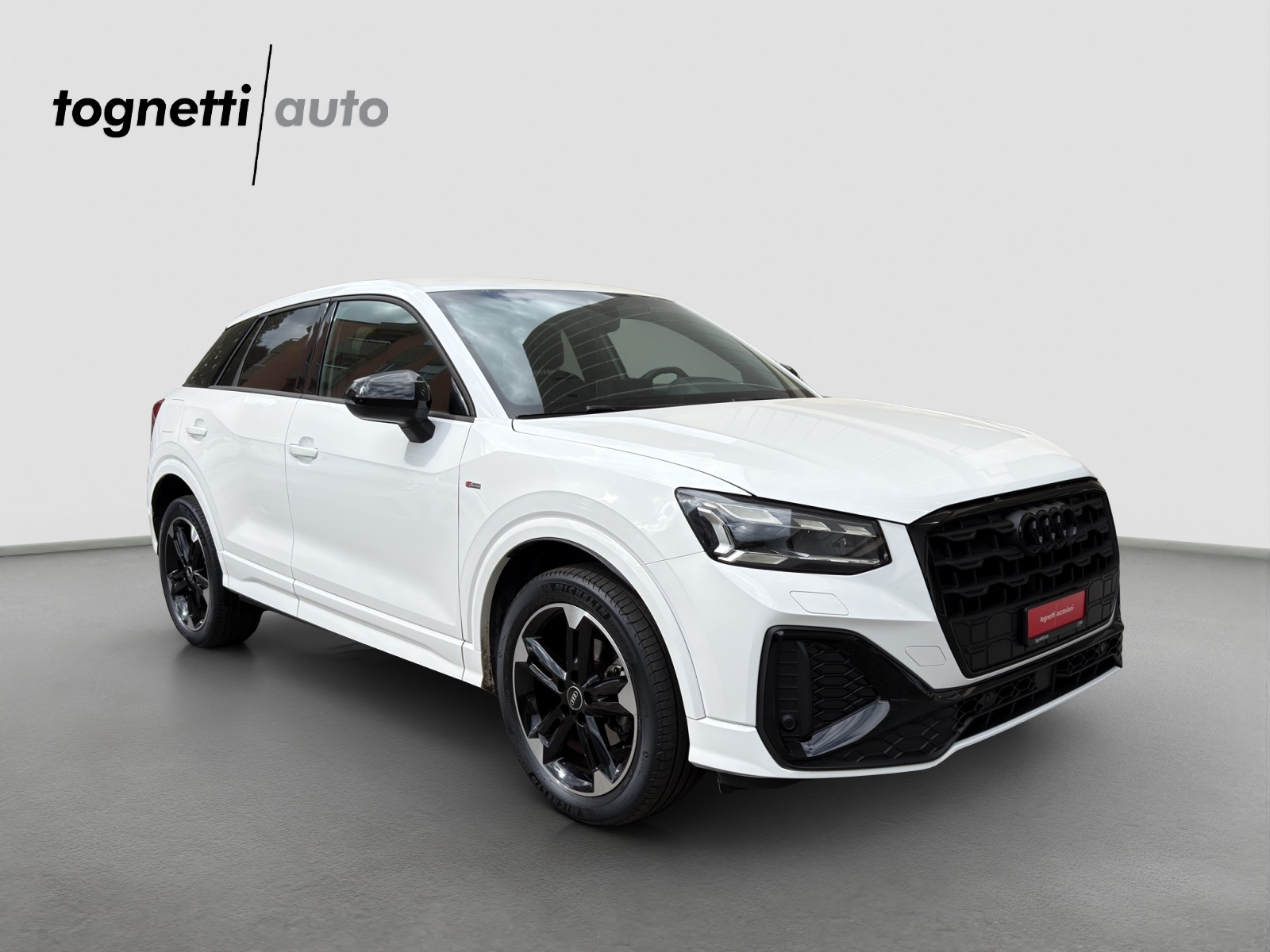 AUDI Q2 35 TFSI S line S-tronic-image-1