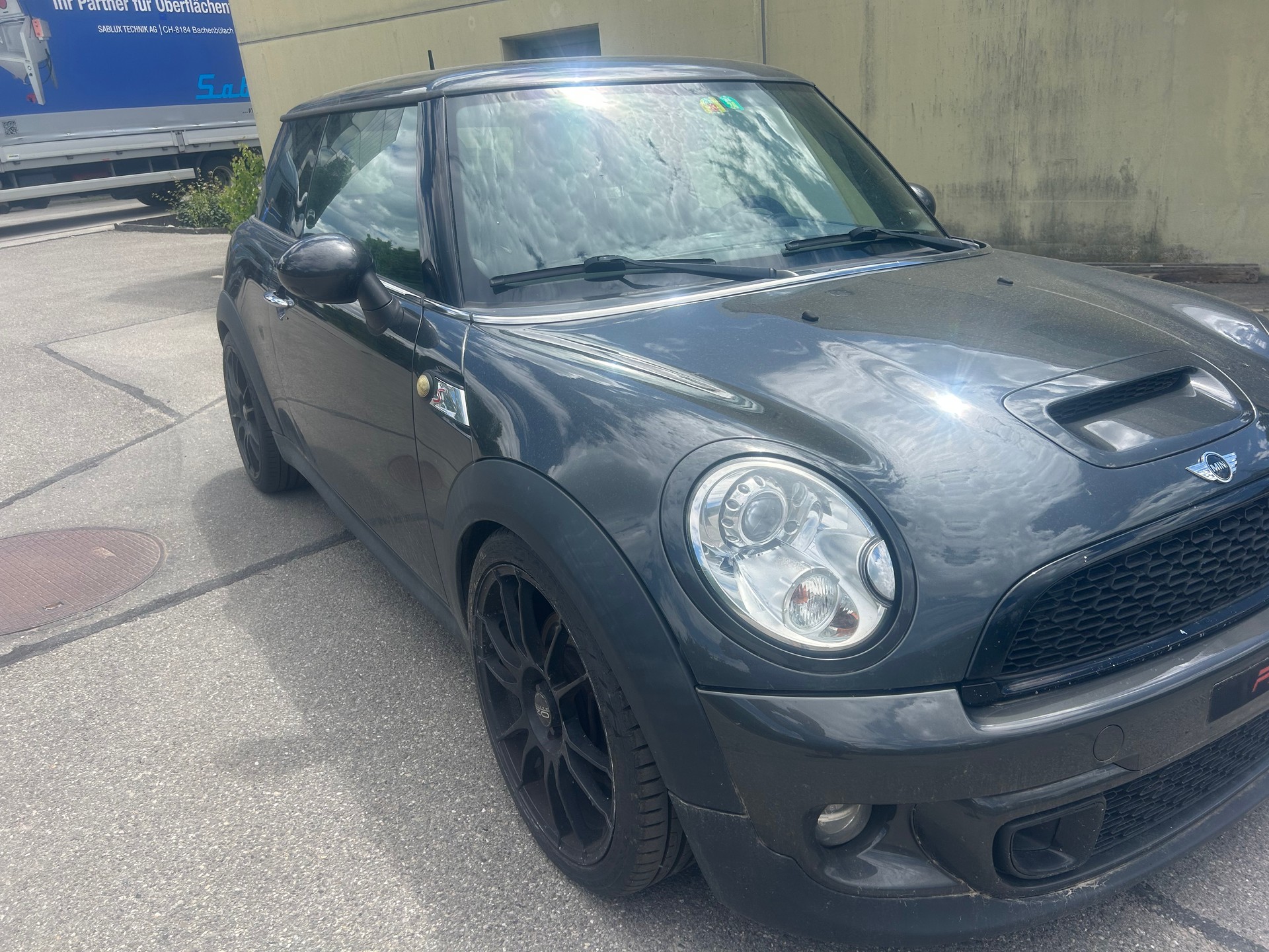 MINI Cooper S-image-2