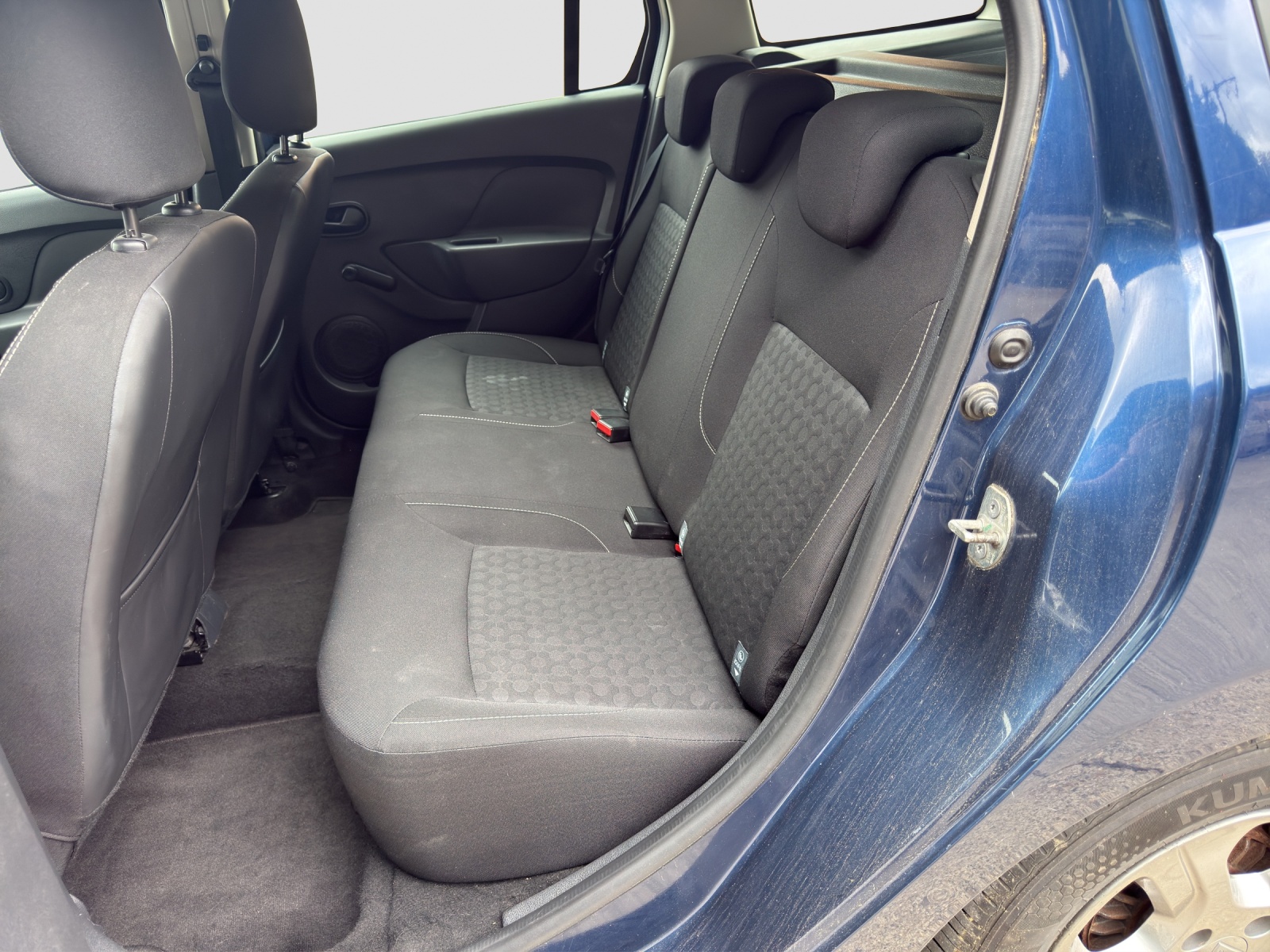 DACIA Logan MCV 0.9 Lauréate Automatic-image-9
