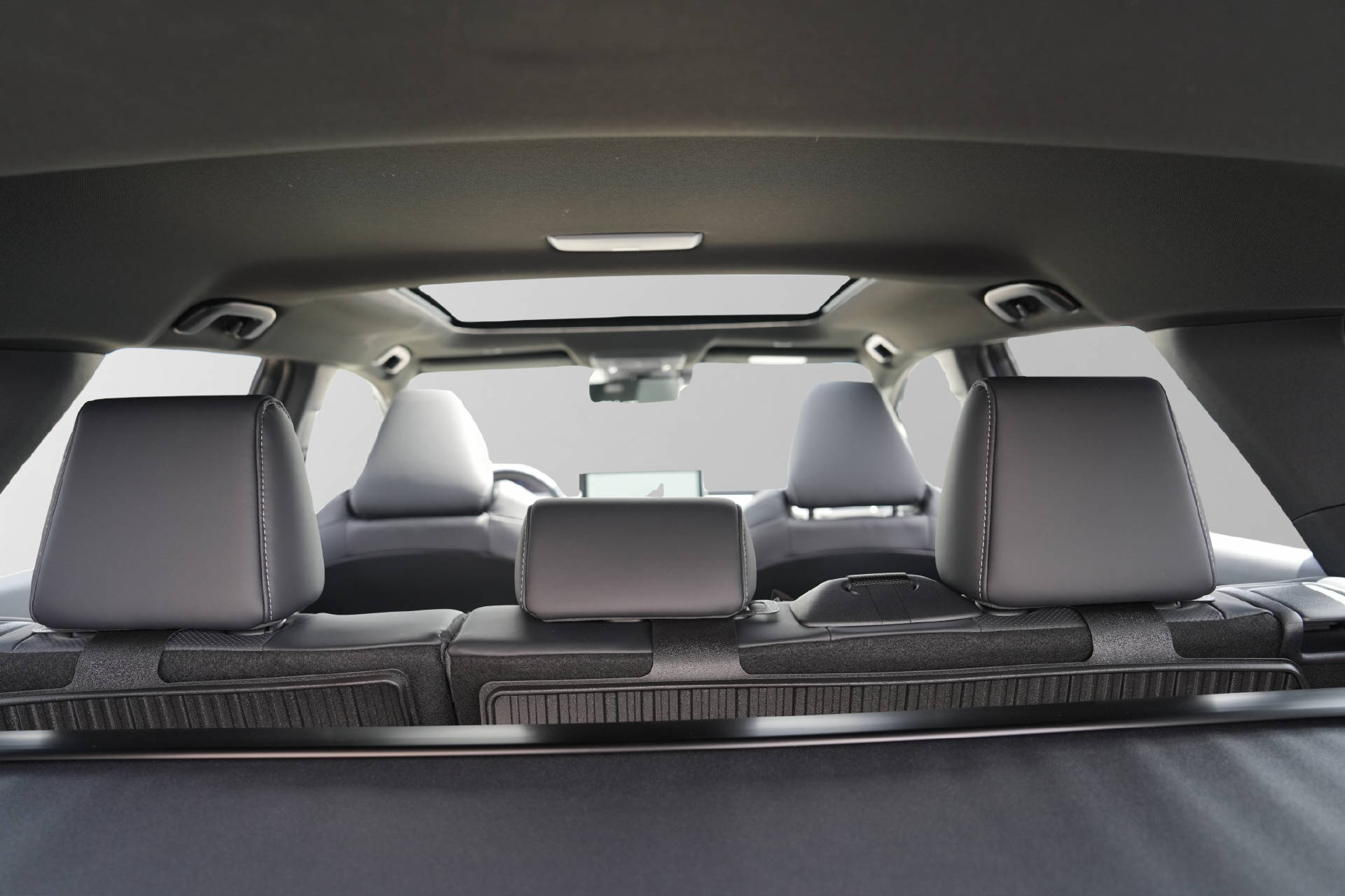 TOYOTA bZ4X Touring Premium AWD-image-11
