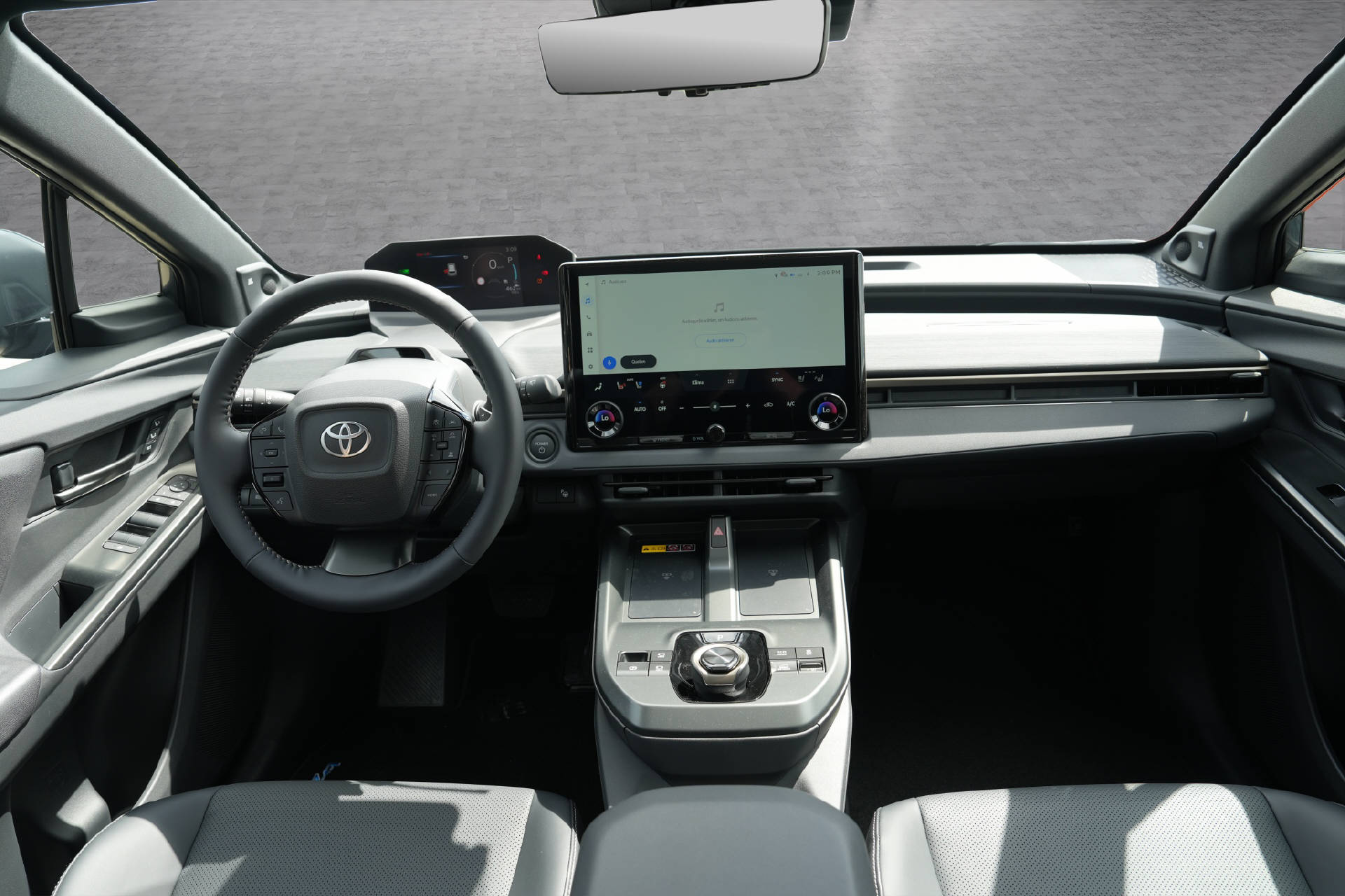 TOYOTA bZ4X Touring Premium AWD-image-12