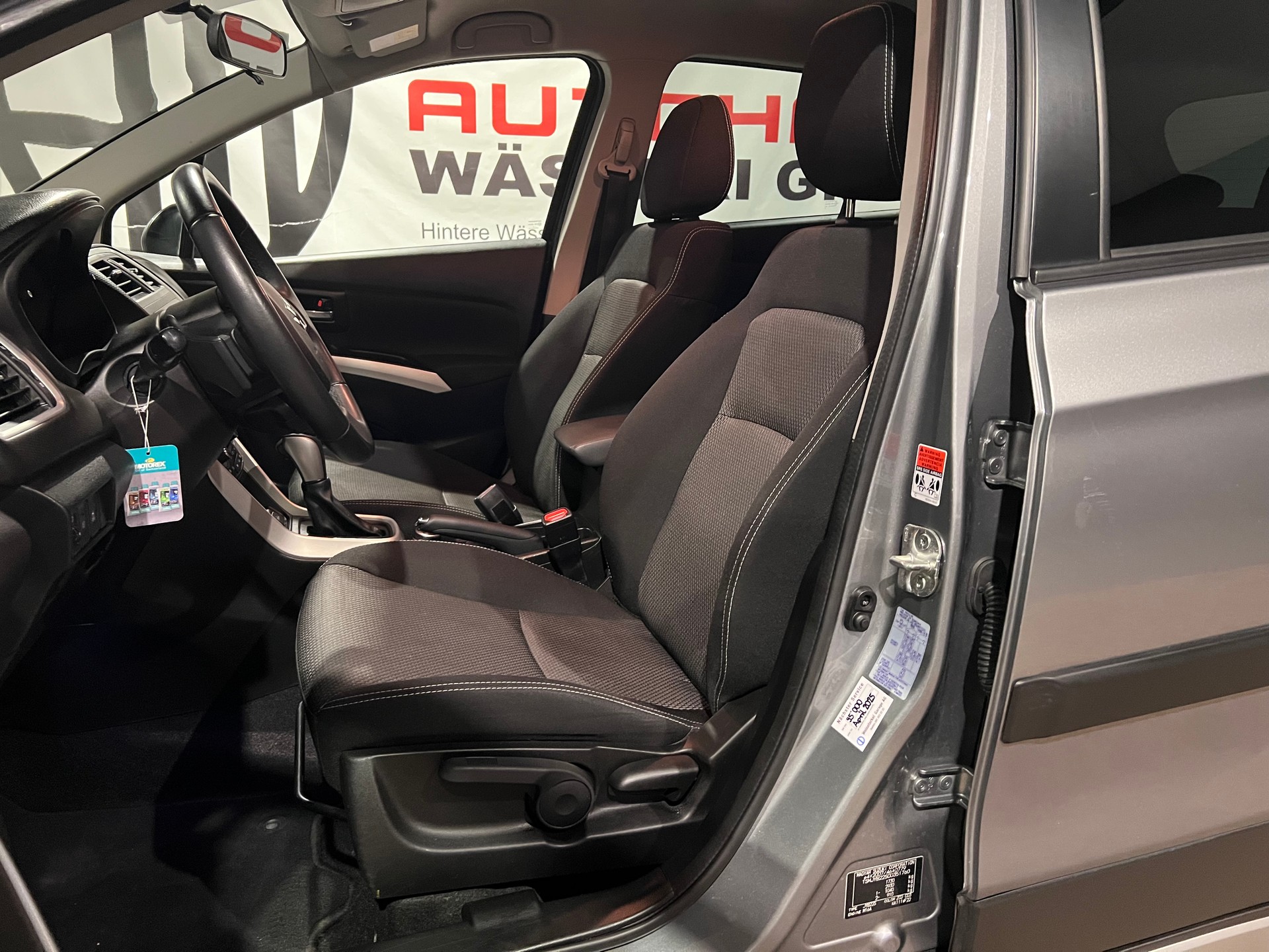 SUZUKI SX4 S-Cross 1.6 16V Compact+ 4WD CVT7-image-11
